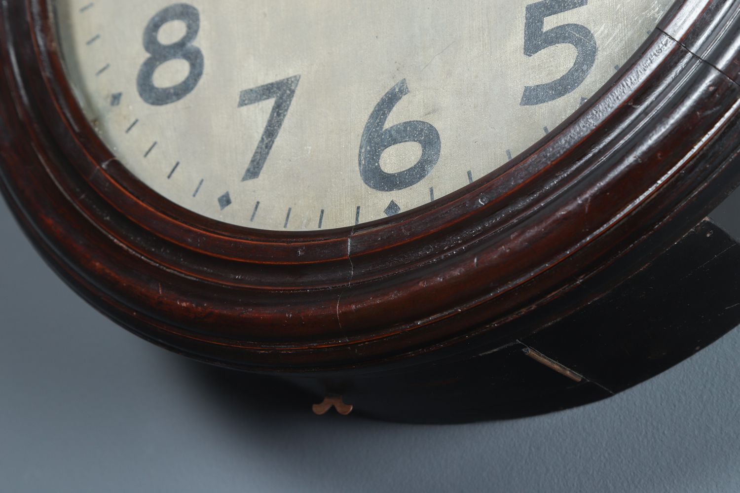photo vintage Large Antique Japanese 20" Mahogany Trademark Railway Station / School Wall Clock (Chiming / Striking)