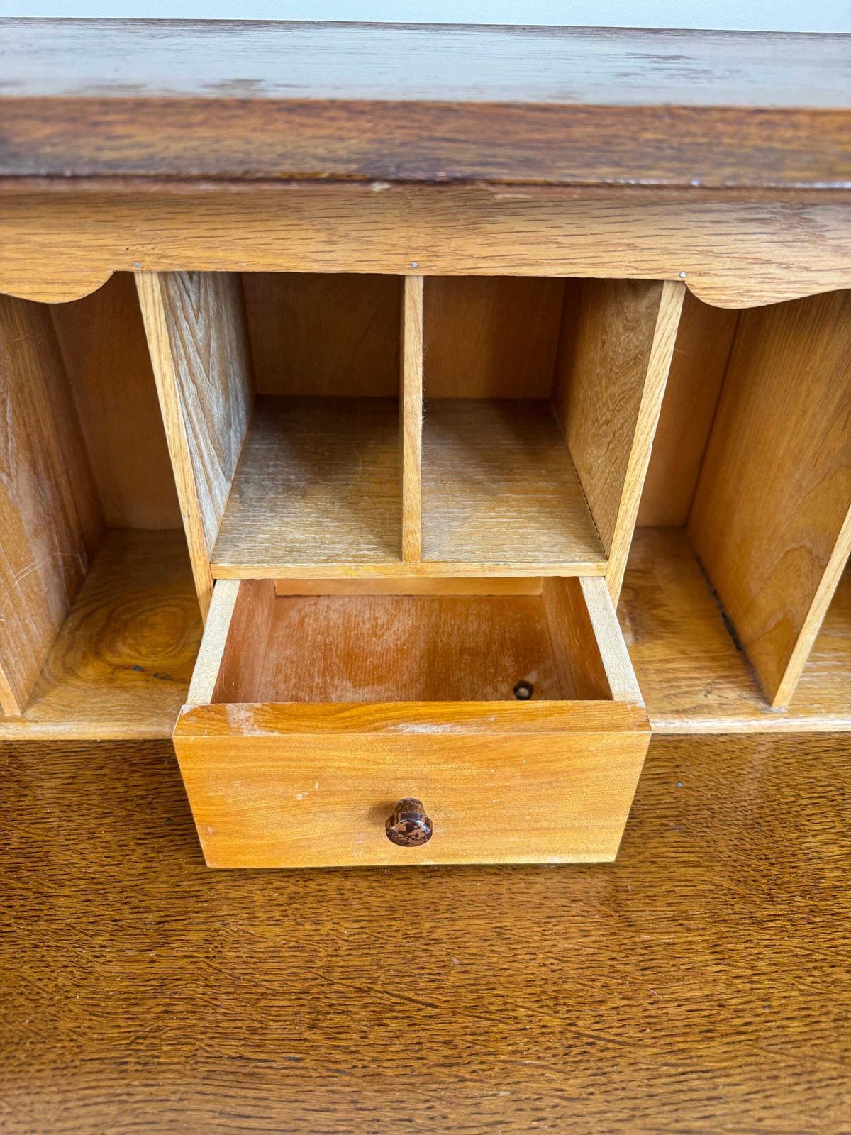 Solid Oak Wooden Art Deco Vintage Bureau Lockable Key Small Desk With Drawers photo 450.0