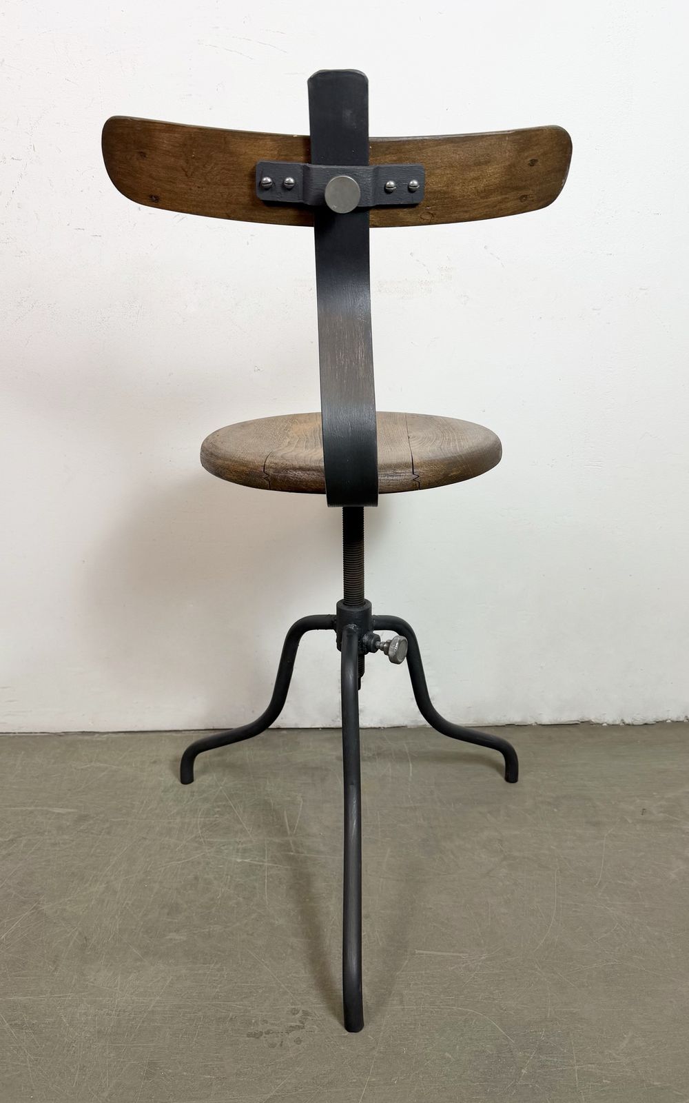 photo vinterior Industrial Factory Swivel Chair, 1950s
