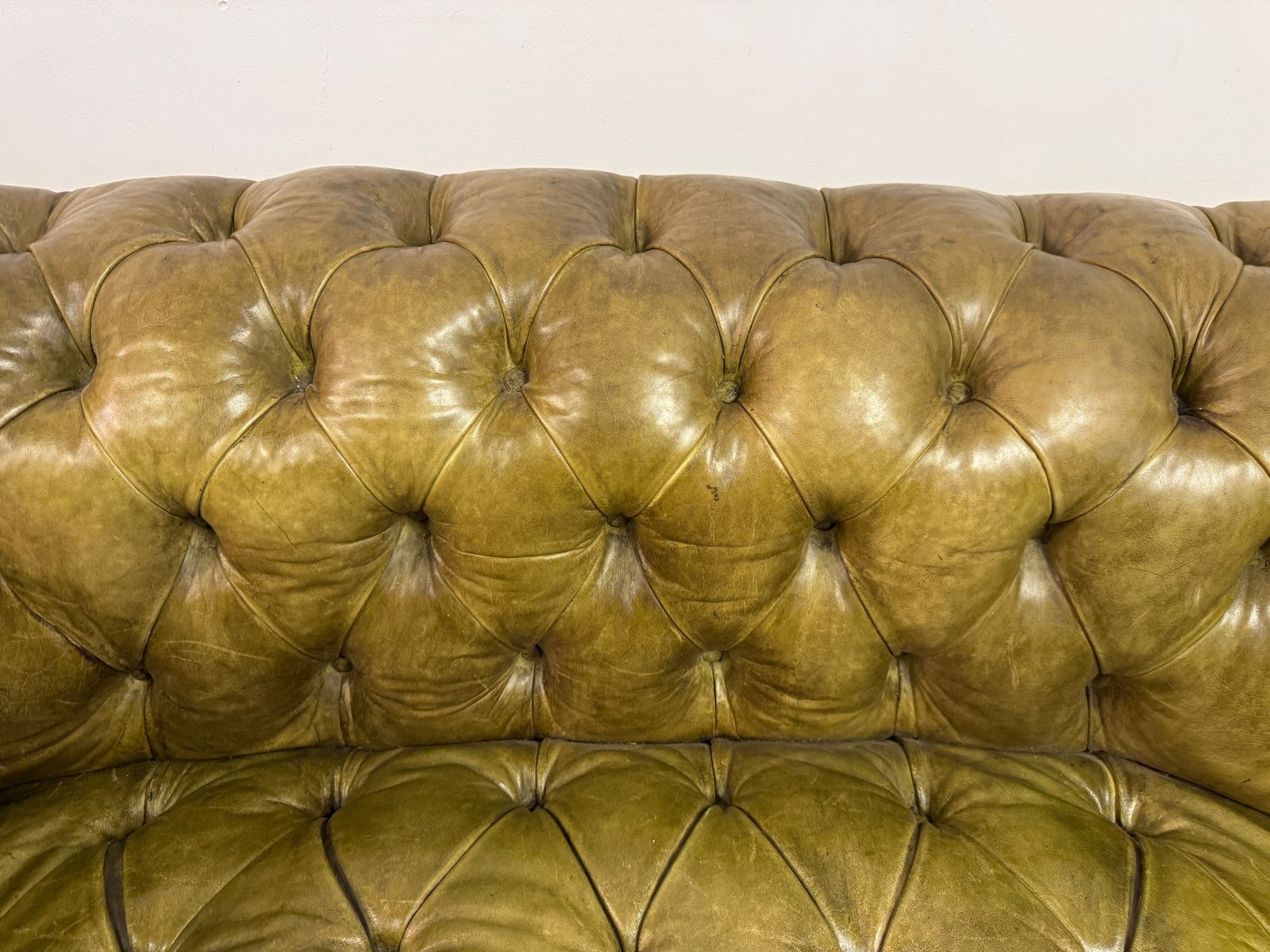 19th Century Chesterfield In Patinated Leather photo buy