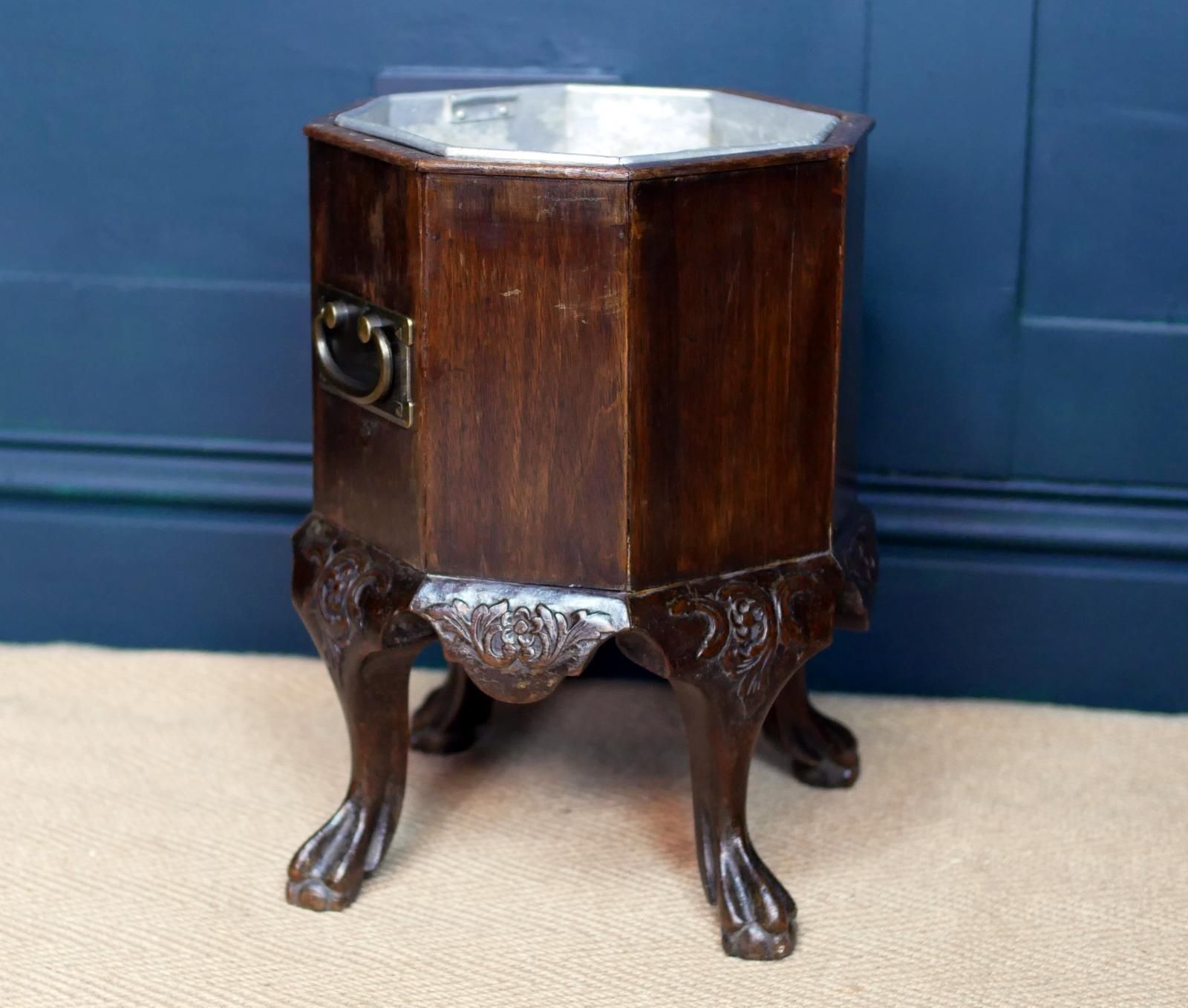 photo furniture Edwardian Jardiniere Georgian Style