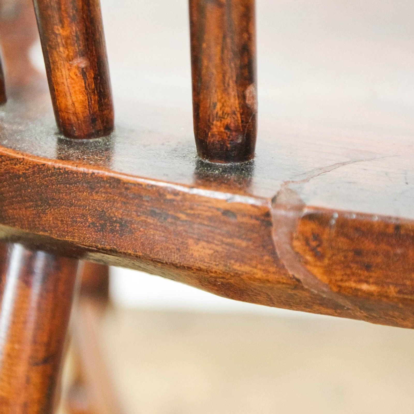 570.0 Antique Ash And Elm Windsor Armchair | Captain's Armchair | Antique Armchair | Antique Seating | Home Office (M 6784) photo
