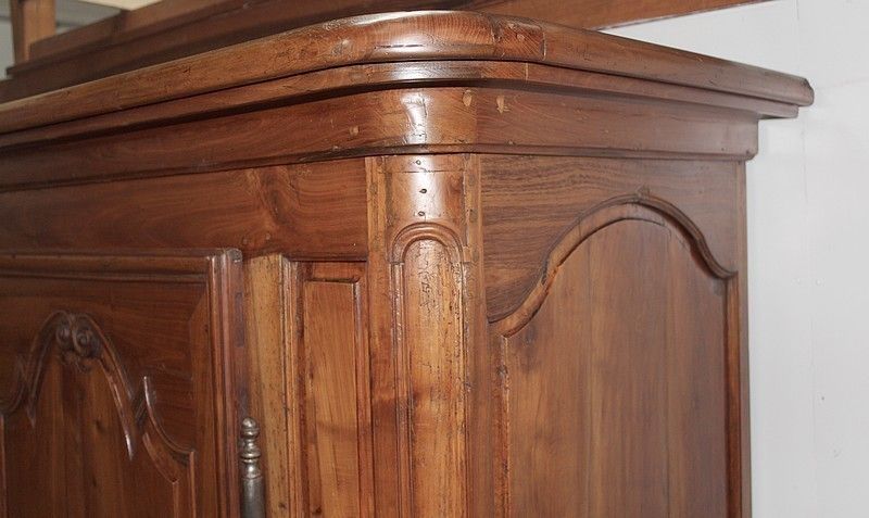 photo buy Bonnet Louis XIV   Louis XV Cherry, 18th
