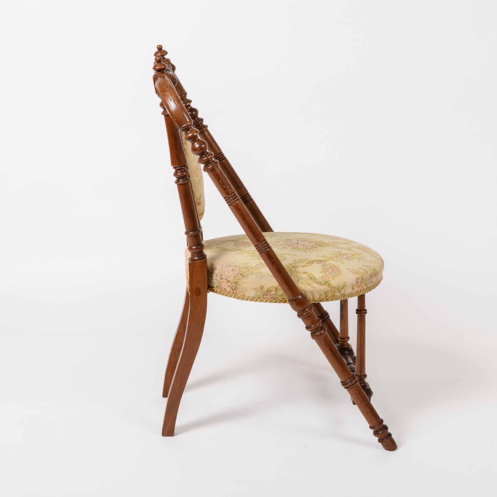 Attributed To George Jakob Hunzinger (1835–1898) American Walnut Aesthetic Movement Side Chair, Late 19th Century photo furniture