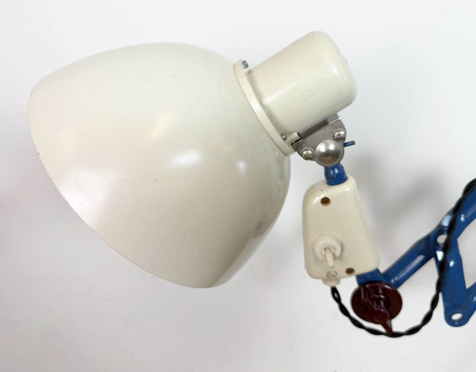 Industrial East German Scissor Lamp From Veb Zweckleuchtenbau Dresden, 1950s photo Lighting