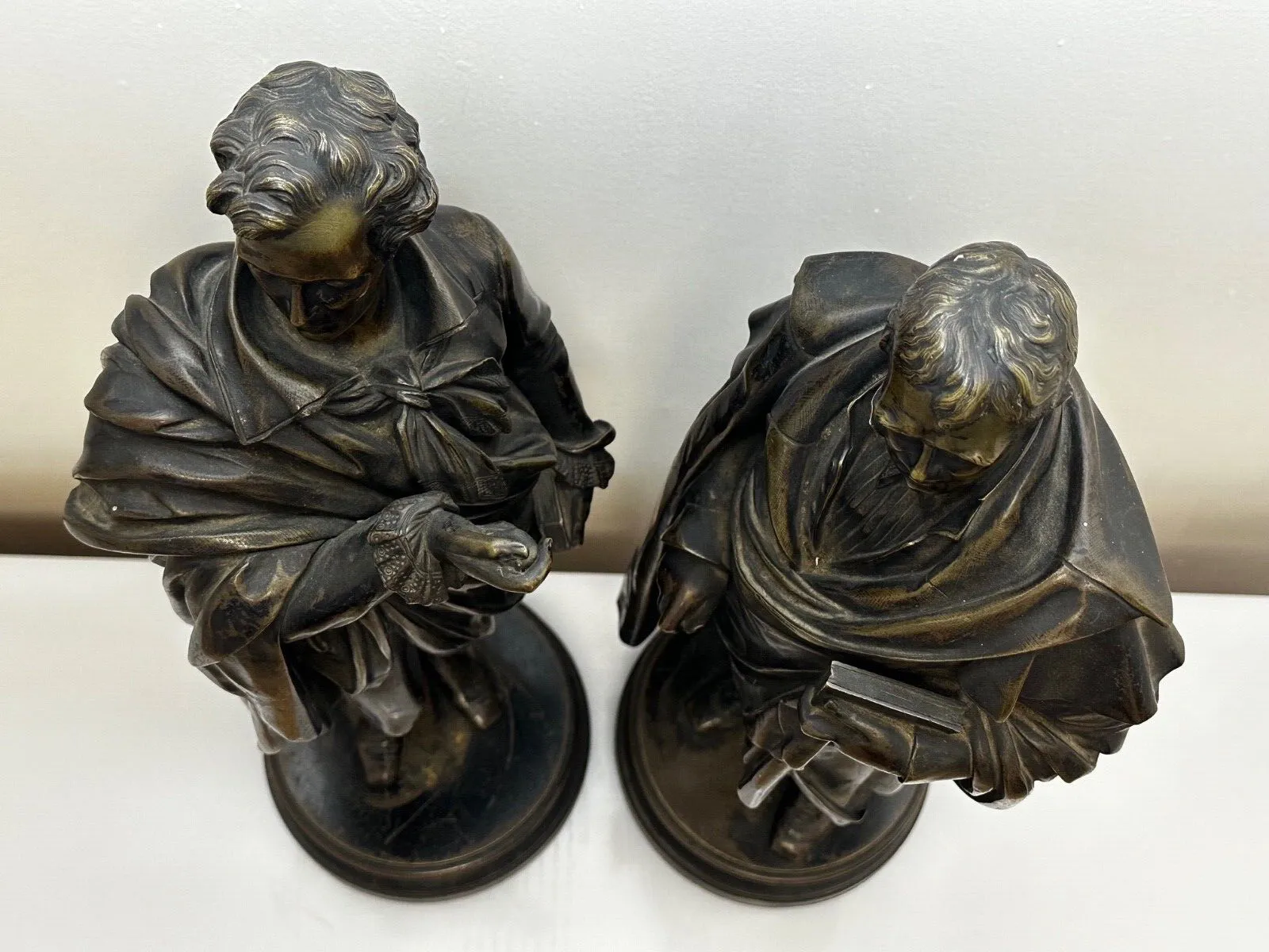 Pair Of Victorian Bronze Sculptures – Lord Byron & Sir Walter Scott photo 5000.0