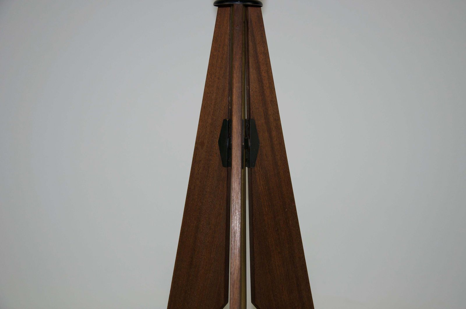 photo furniture Wooden And Opal Glass Table Lamp Attr. To Salvatore Gregorietti, 1960s, Italy