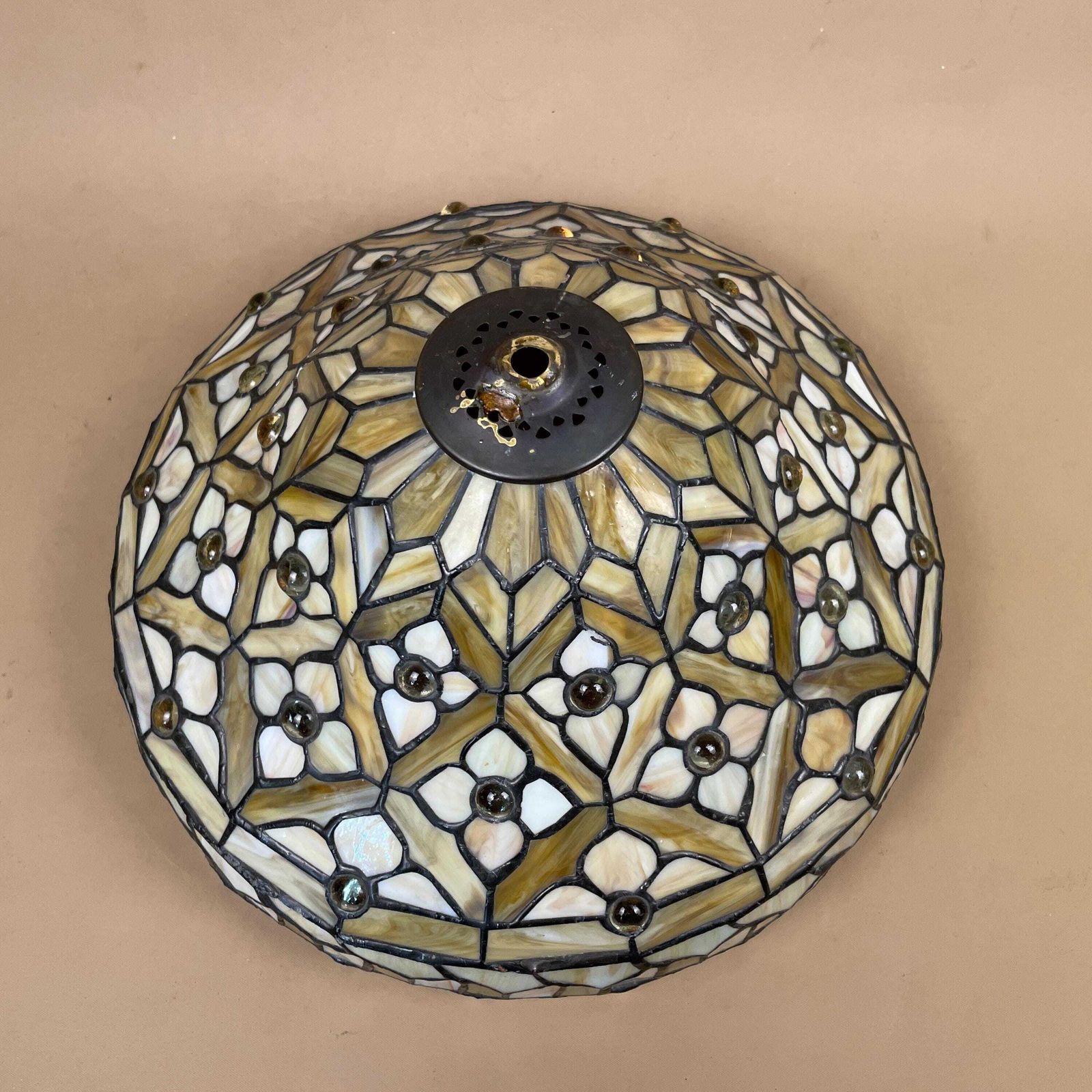 photo furniture Tiffany Style Lamp Shade Yellow Black Colour Lampshade Ceiling Stain Glass Stained Lightshade Light Patterned Dome Circle Metal Large