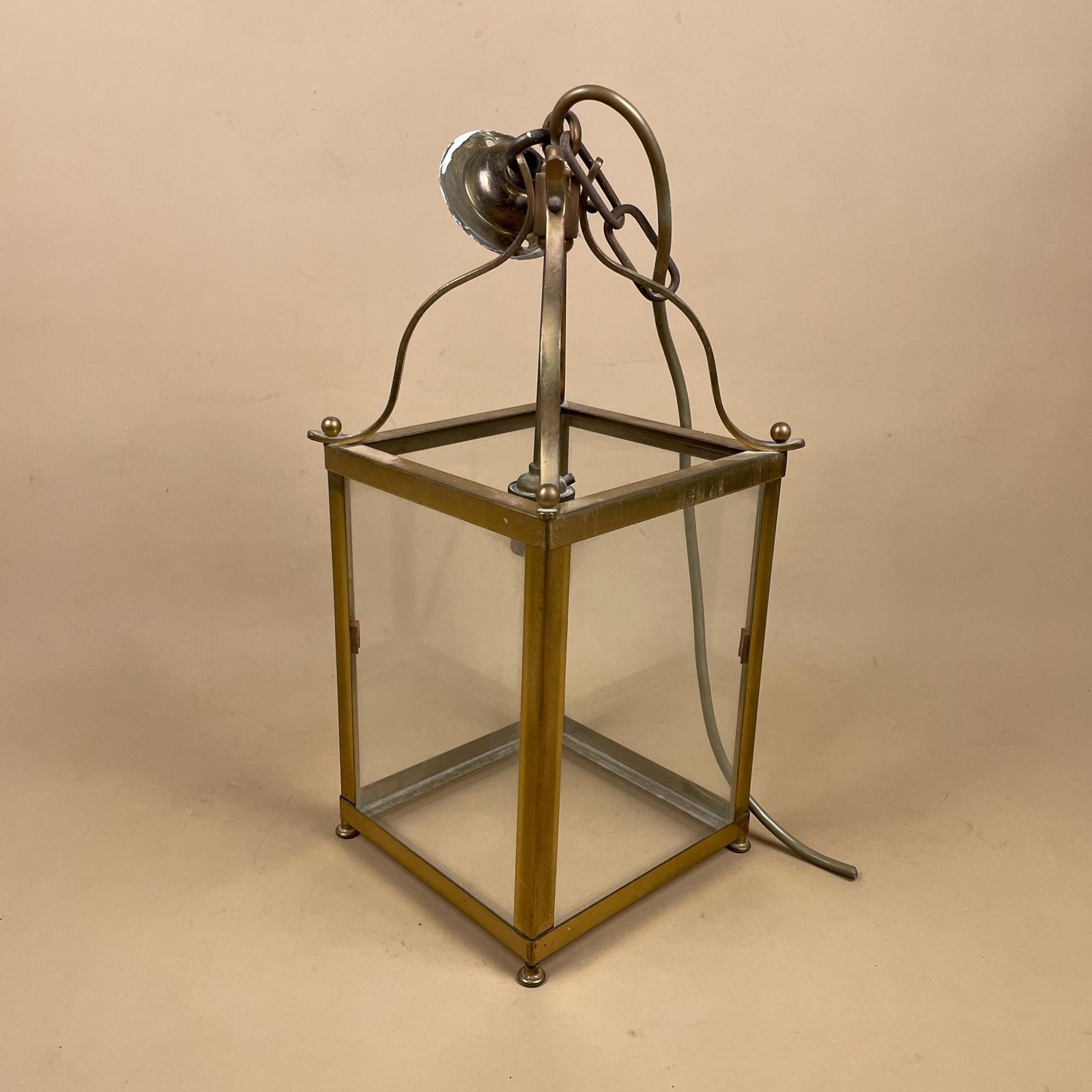 Antique Square Pendent Ceiling Light Lantern Metal Gold Brass Lamp Indoor Glass Vintage Lamp Lights Ornate Detail Chain Hanging