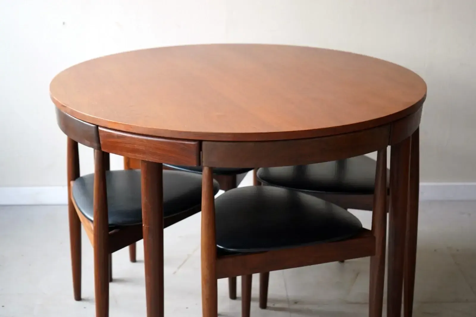 Hans Olsen “Roundette” Dining Set For Frem Røjle photo furniture