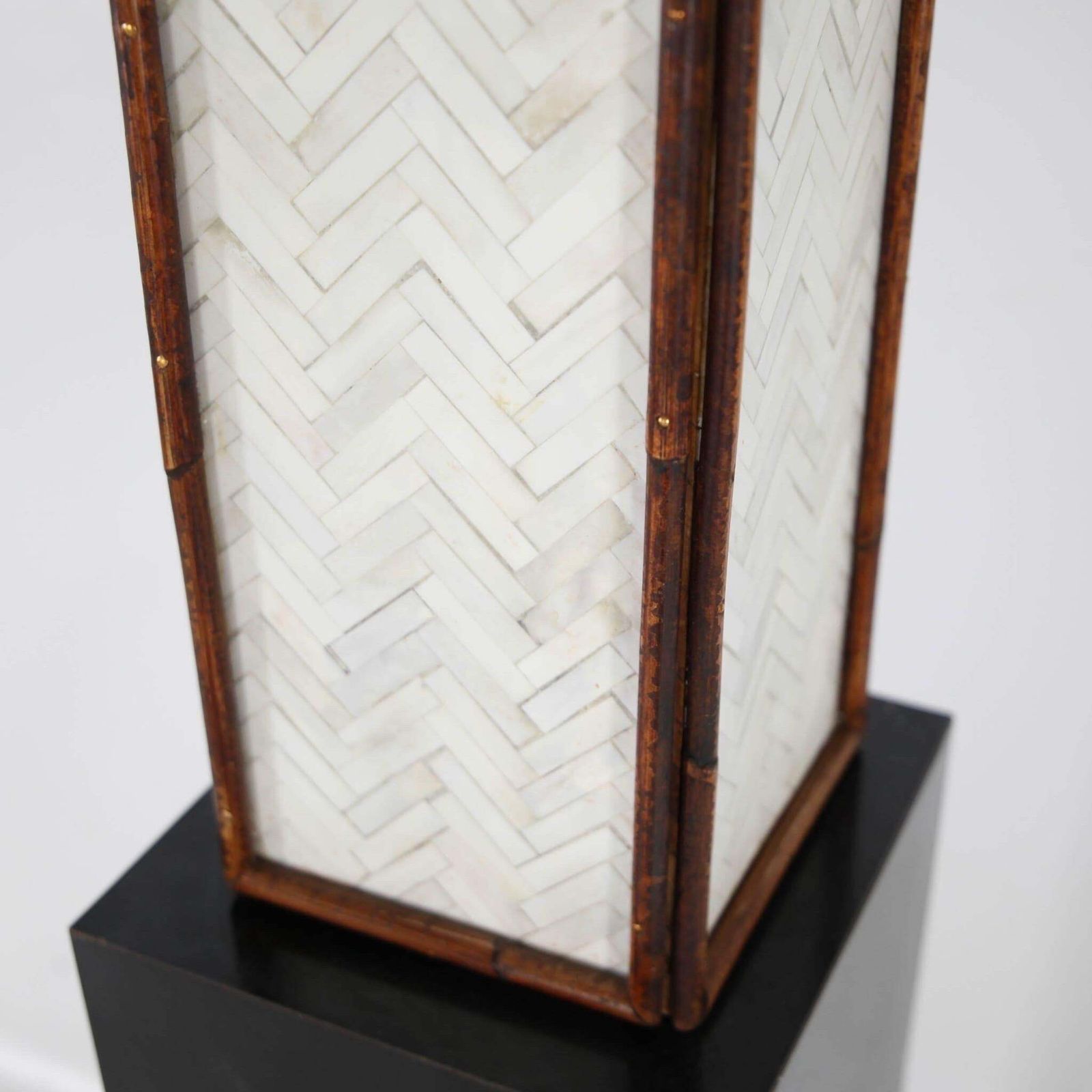 photo vinterior Pair Of Bones Marquetry And Rattan Lamps