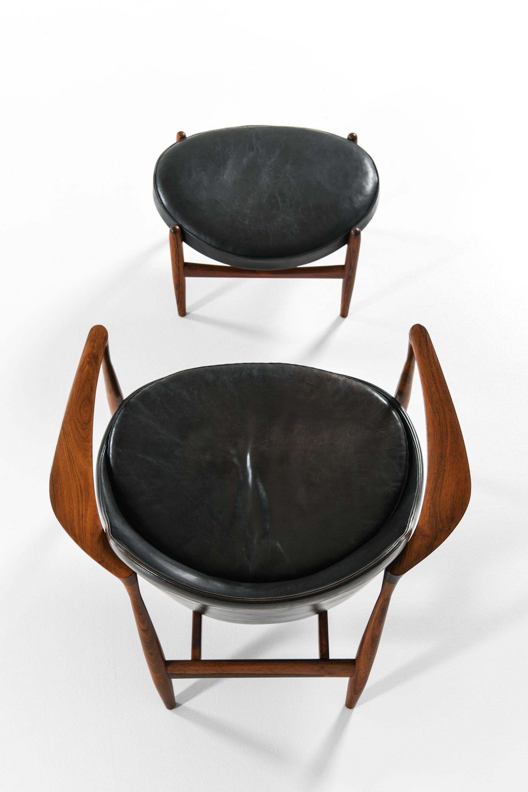 Easy Chair With Matching Stool In Leather And Rosewood By Ib Kofod Larsen 1956 photo vintage