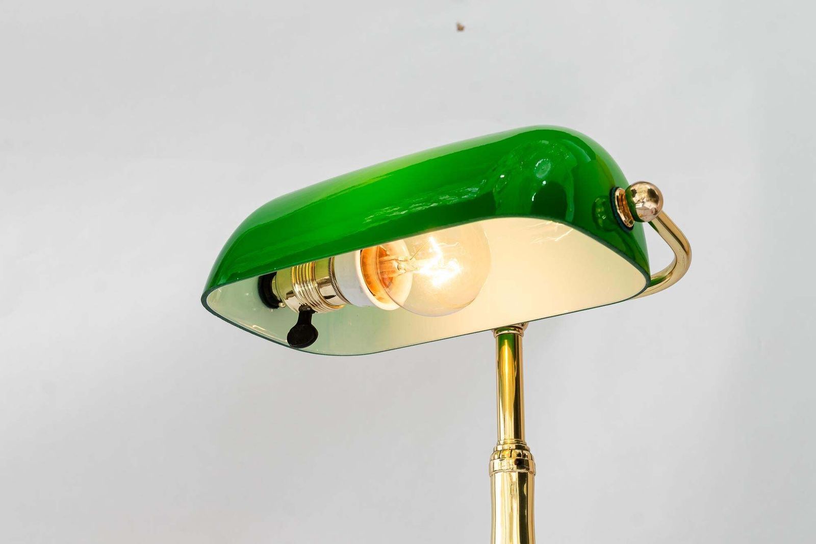 photo vinterior Solid Banker Table Lamp With Original Glass Shade Vienna Around 1920s