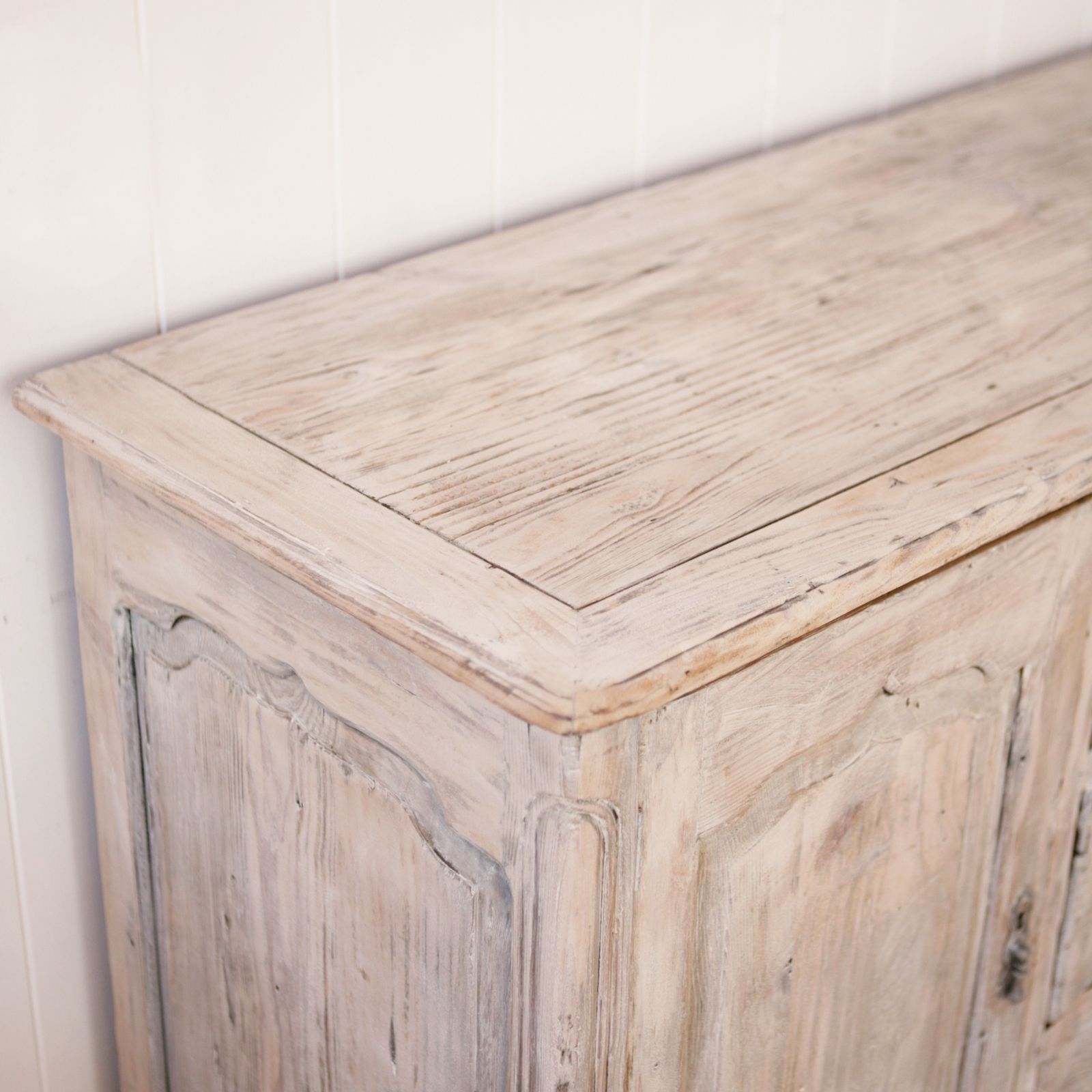 French Pine Serpentine Commode photo 650.0
