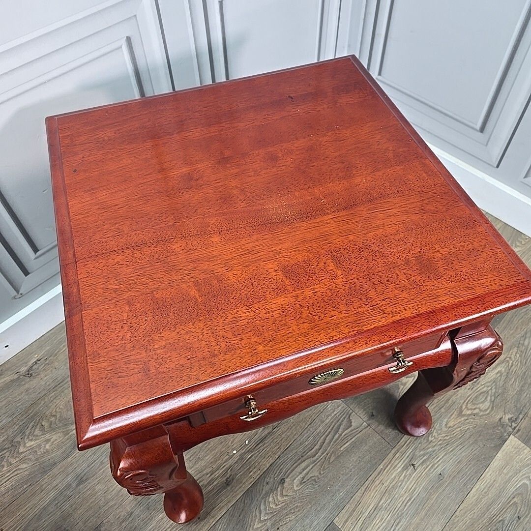 Antique Pair 2 Solid Wood Bedside End Lamp Tables Drawers Queen Anne   Mahogany photo 430.0