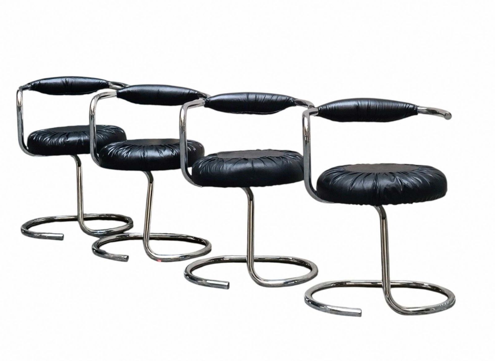 Giotto Stoppino Group Of 4 "Cobra" Chairs In Black Leather, Italy 1970s photo furniture