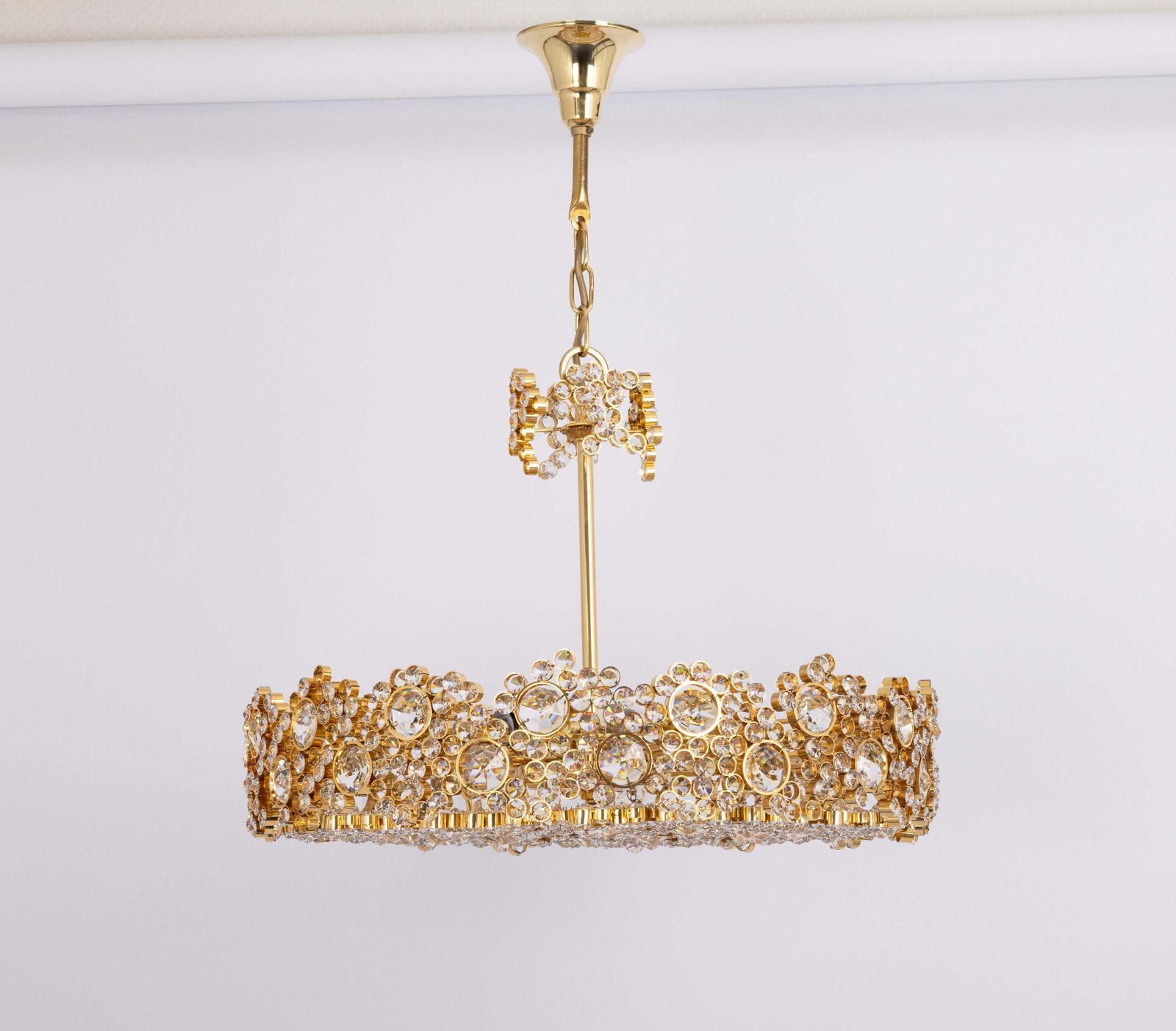 photo vintage Gilt Brass And Crystal Glass Encrusted Chandeliers By Palwa, Germany, 1970s