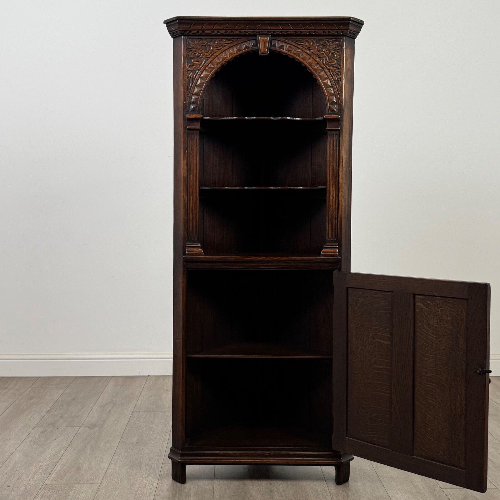 Antique 20th Century Good Quality Corner Cabinet In Oak ( Af 5392 ) photo furniture