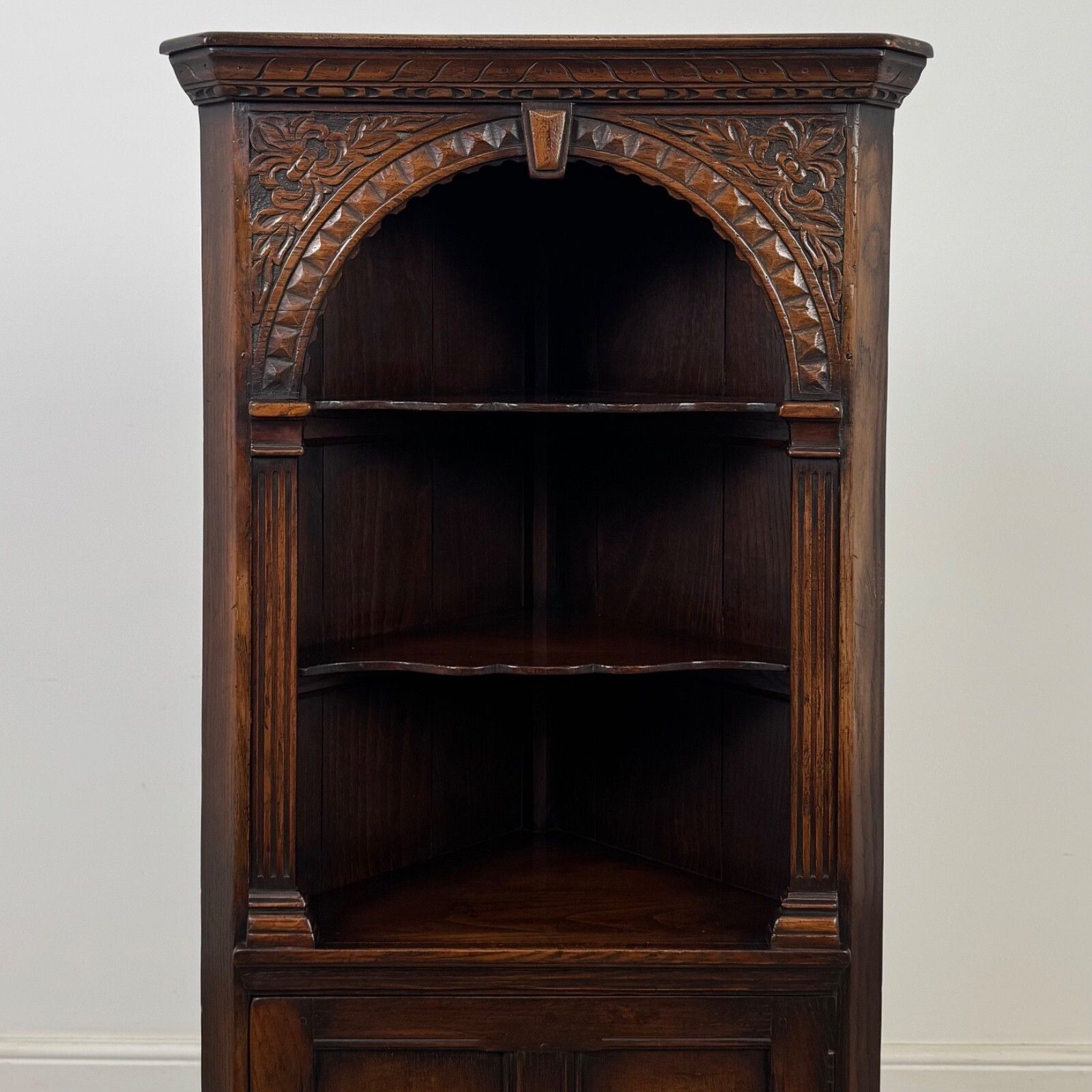 Antique 20th Century Good Quality Corner Cabinet In Oak ( Af 5392 ) photo Furniture