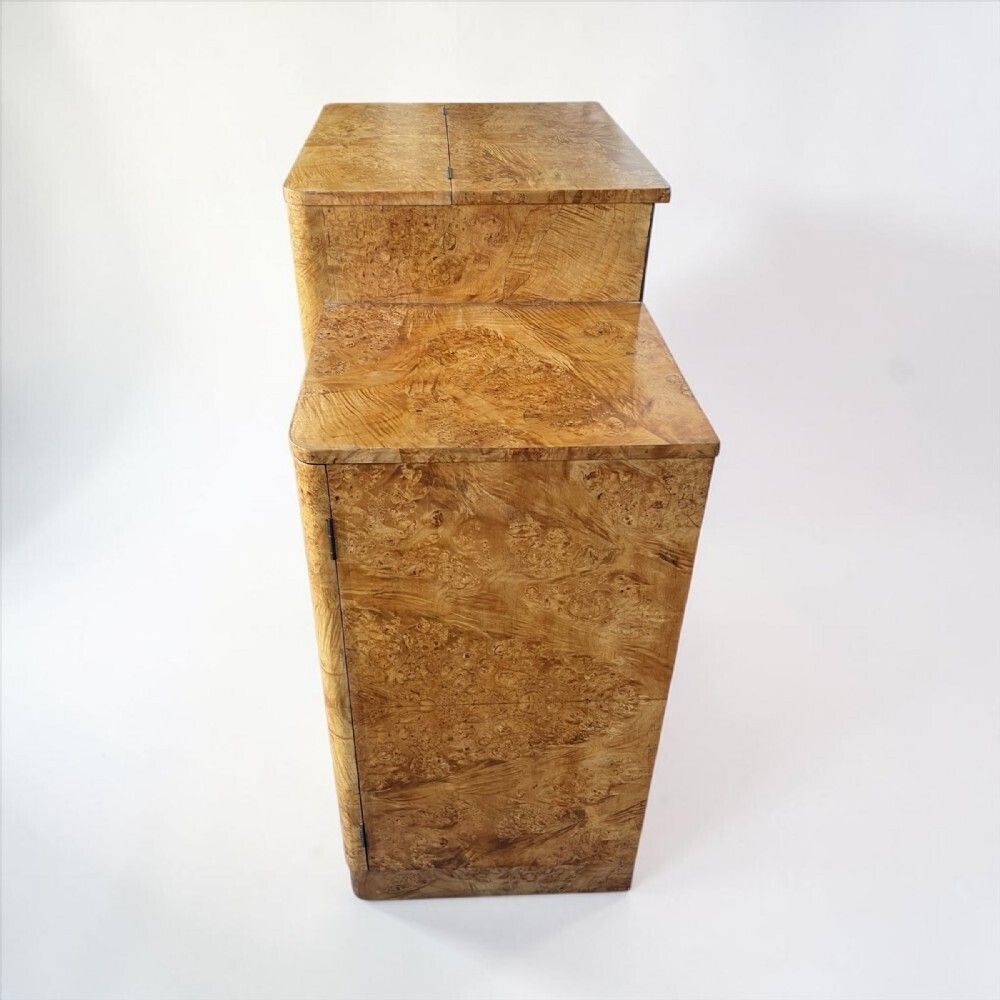 2550.0 Fine Art Deco Cocktail Cabinet photo