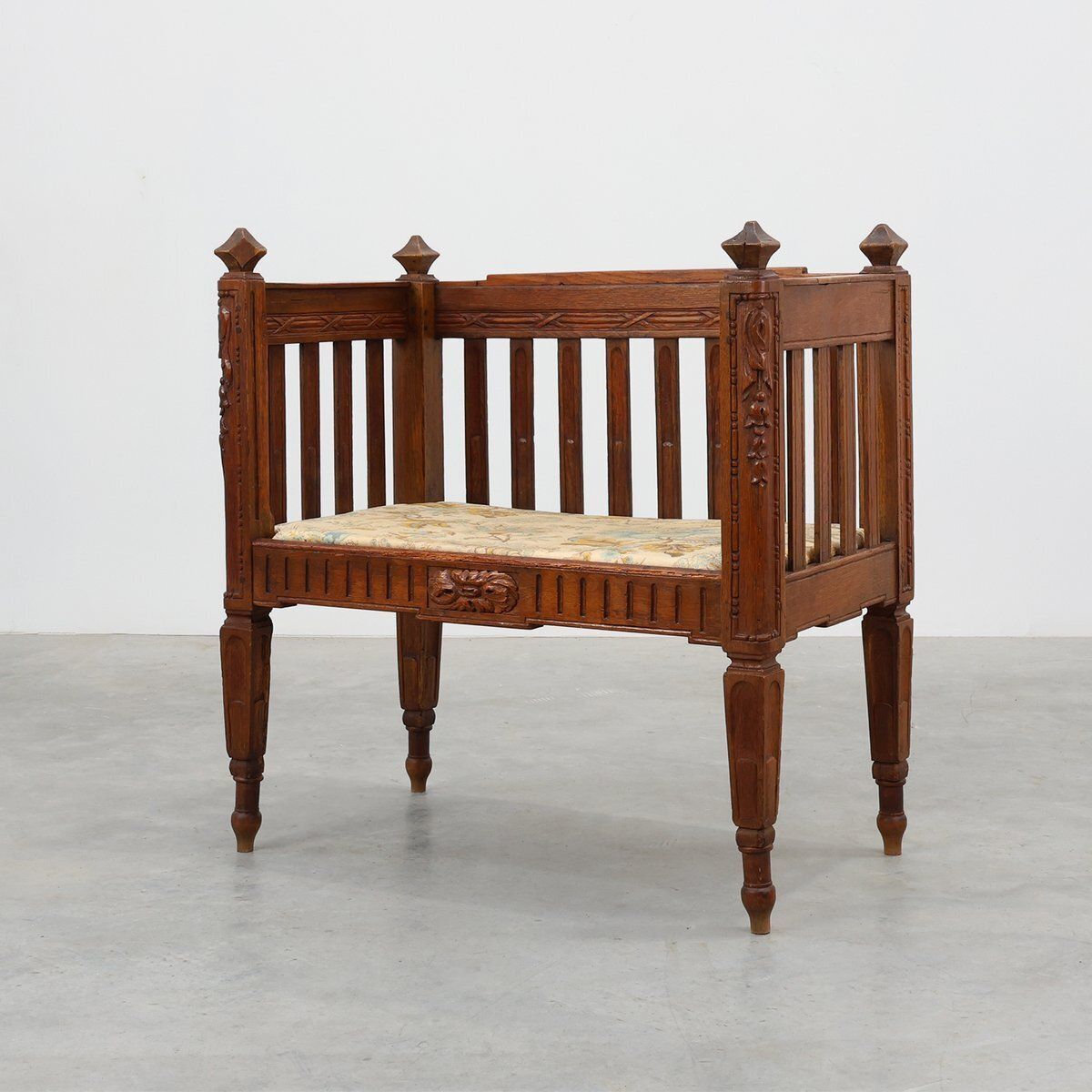 Large Arts & Crafts Oak Side Chair, Belgium, 1915