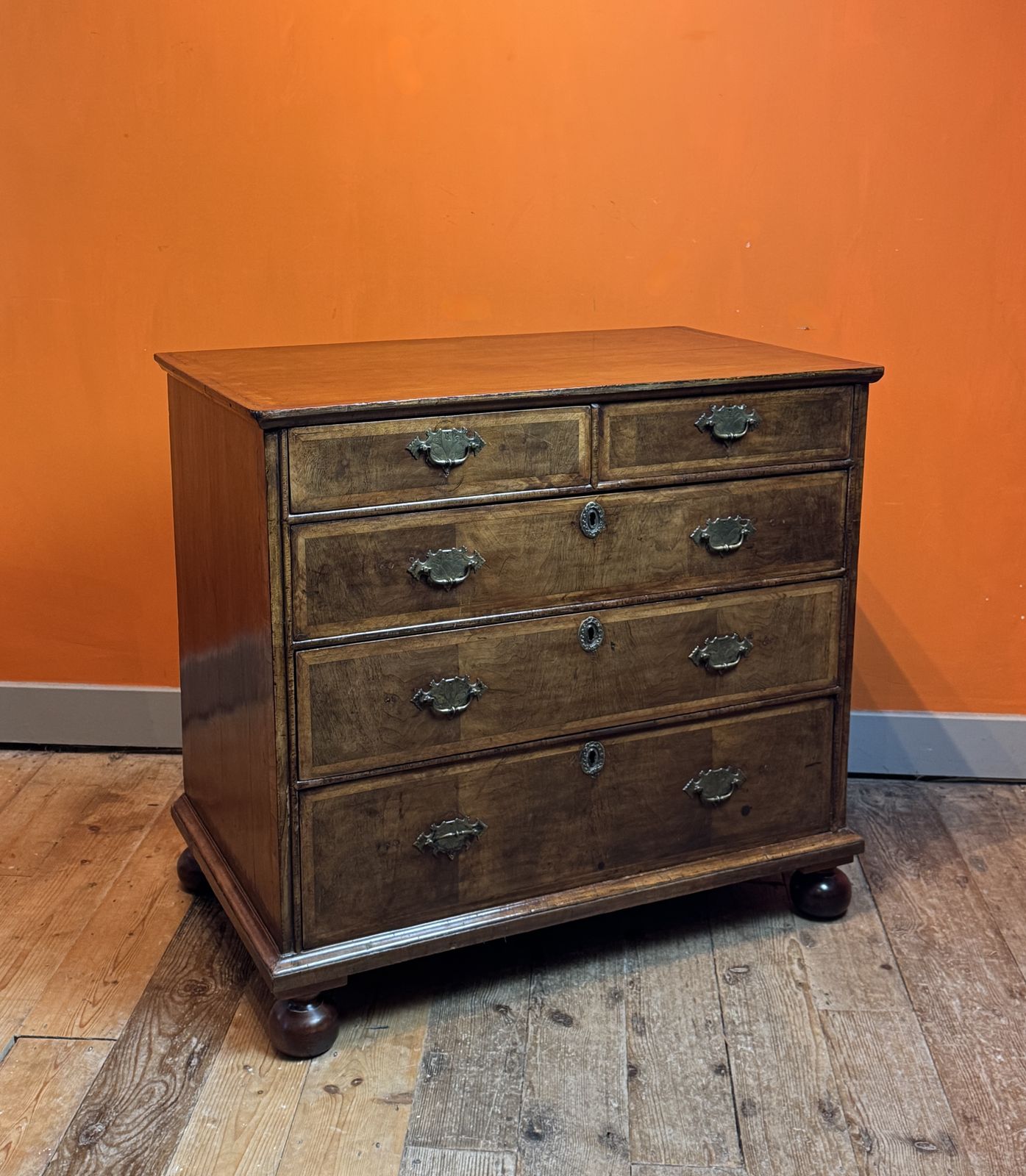 Antique George I Feather Banded Walnut Chest Of Drawers photo for sale