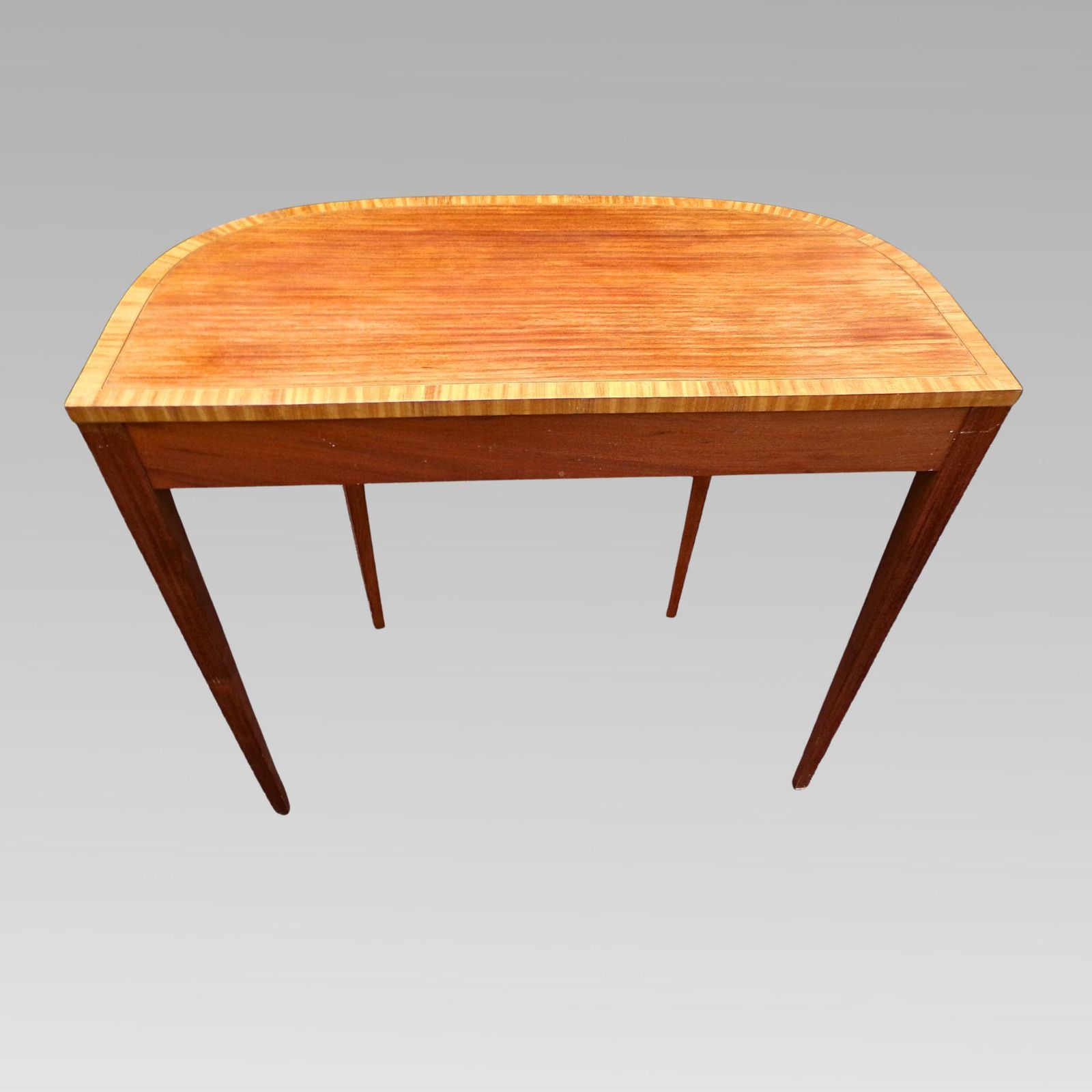 photo furniture Exceptional Quality Satinwood & Crossbanded Georgian Style Hall Or Console Table