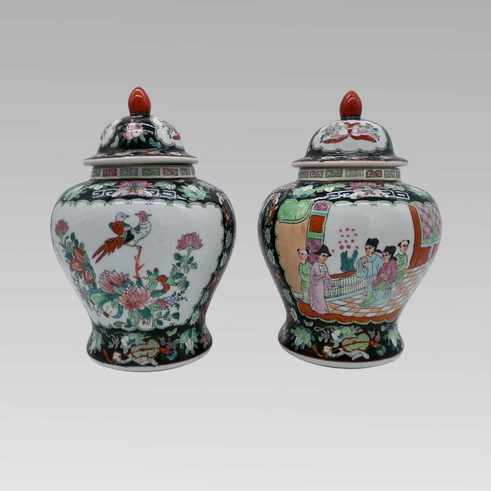 Stunning Chinese Famille Noir Oriental Hand Painted Lidded Ginger Spice Jar Urns photo Home Decor