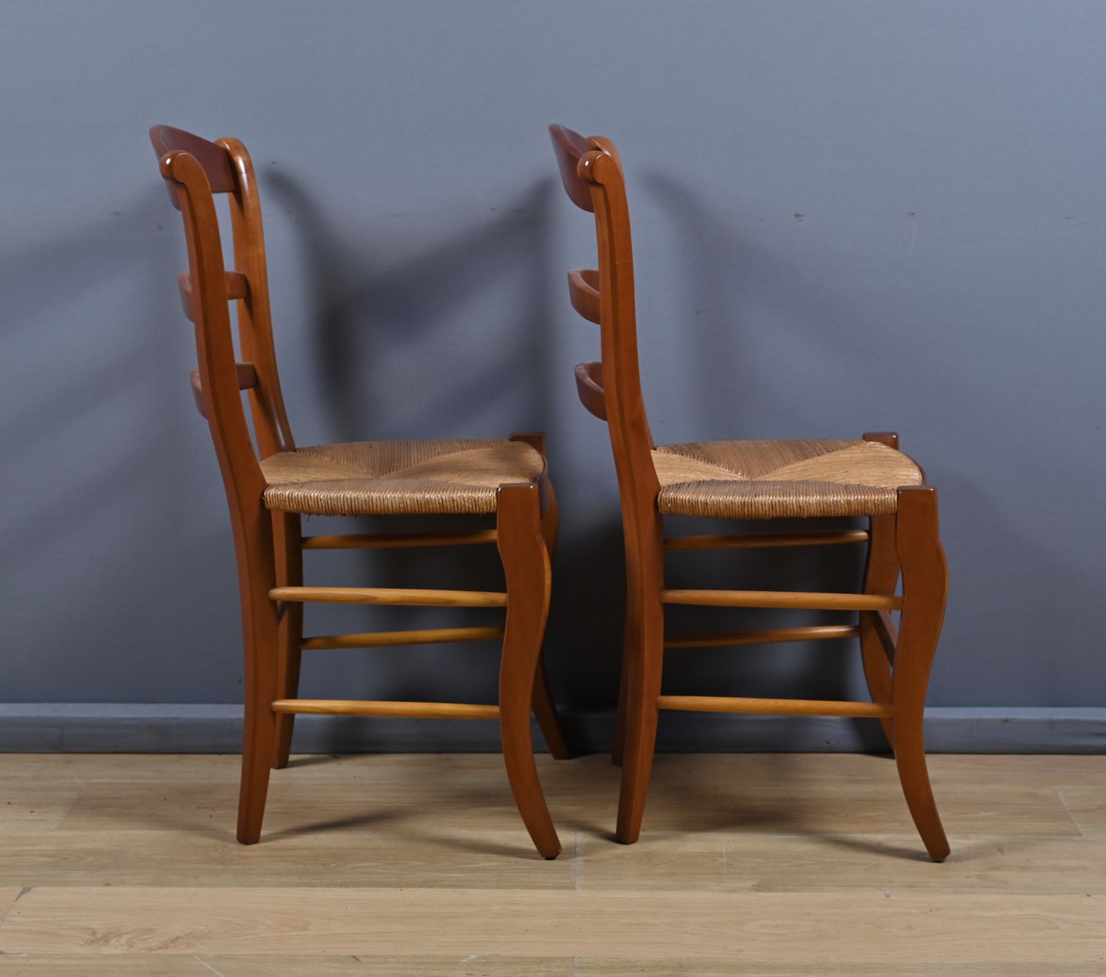 Pair Of Cherrywood Straw Seated Chairs, Restoration Style – Mid 20th Century photo vinterior