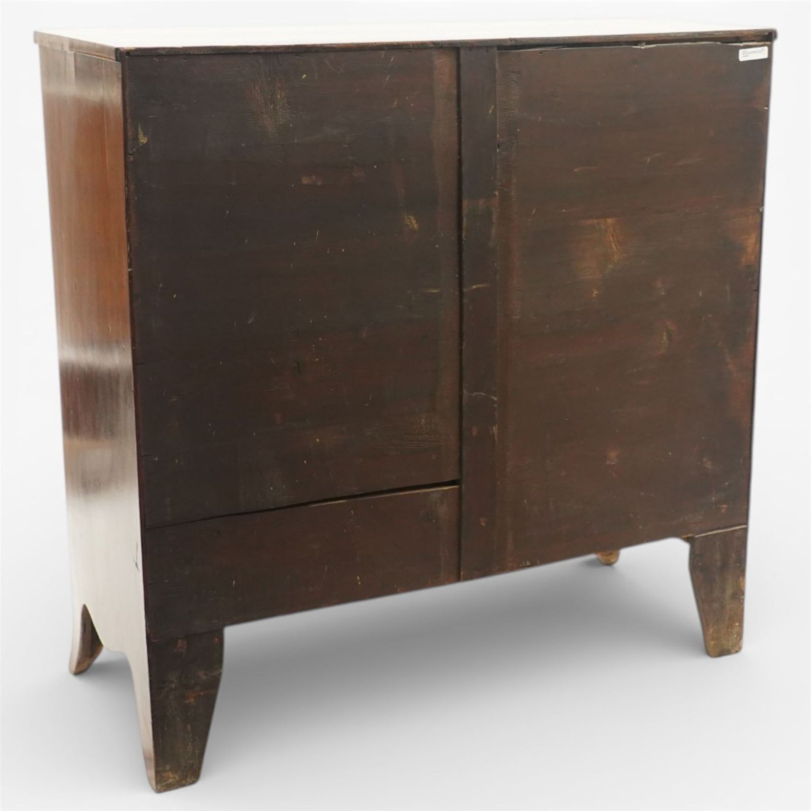 Early 19th Century Bow Fronted Mahogany Chest Of Drawers photo vinterior
