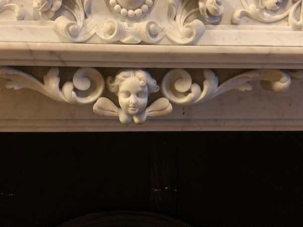 photo vinterior Monumental Fireplace Frame Made Of Richly Carved White Marble, Italy