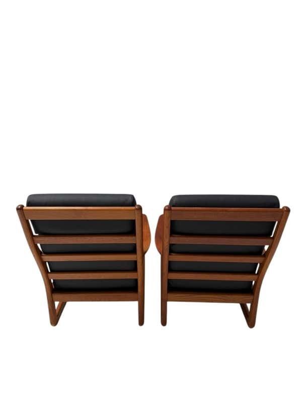 Mid Century Modern Chairs And Hocker By Johannes Andersen For Silkeborg, 1960s photo buy