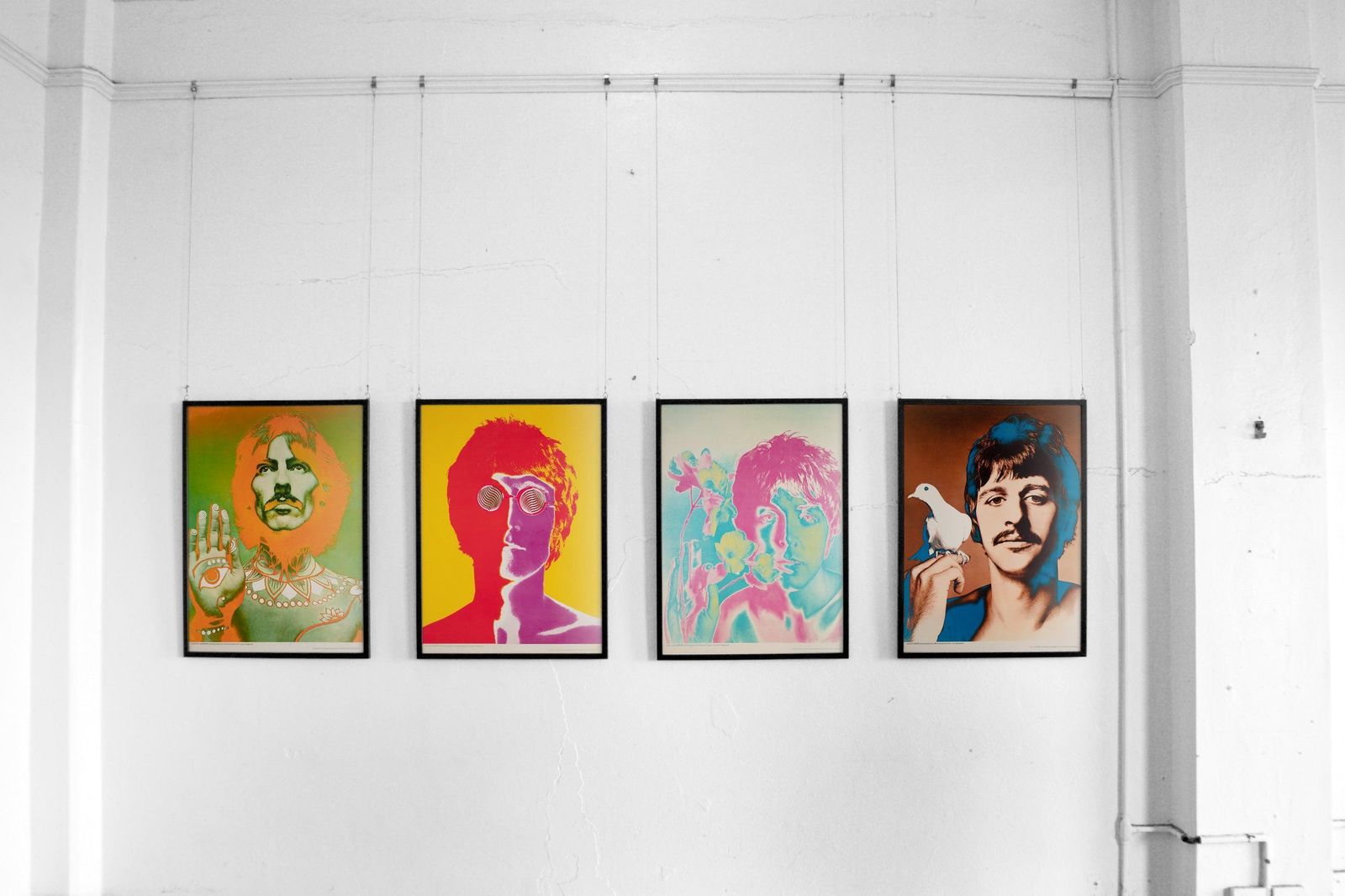 The Beatles 1967 Special Look Magazine Offset Lithographs Posters, Avedon photo furniture