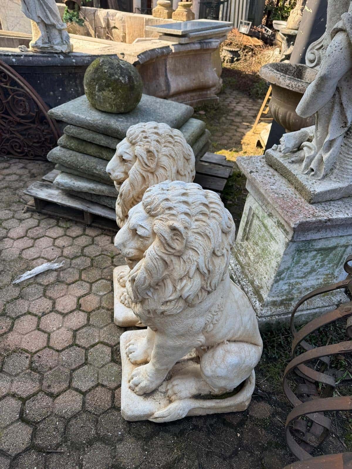 Pair Of Artificial Stone Entrance Lions, Italy photo vintage