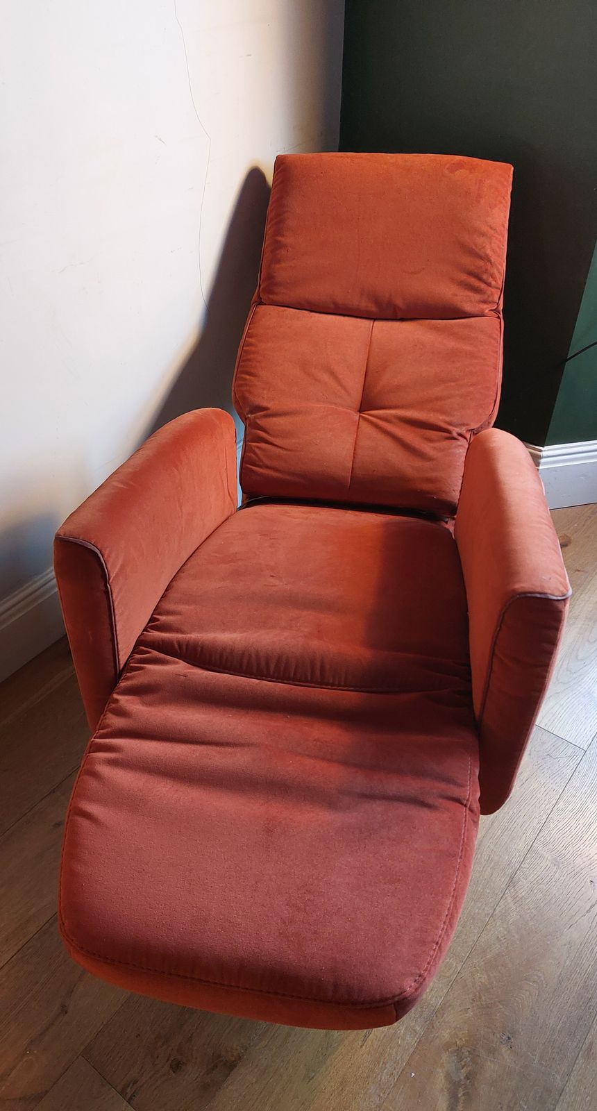 Leggett And Platt Designer Reclining Massage Chair photo for sale