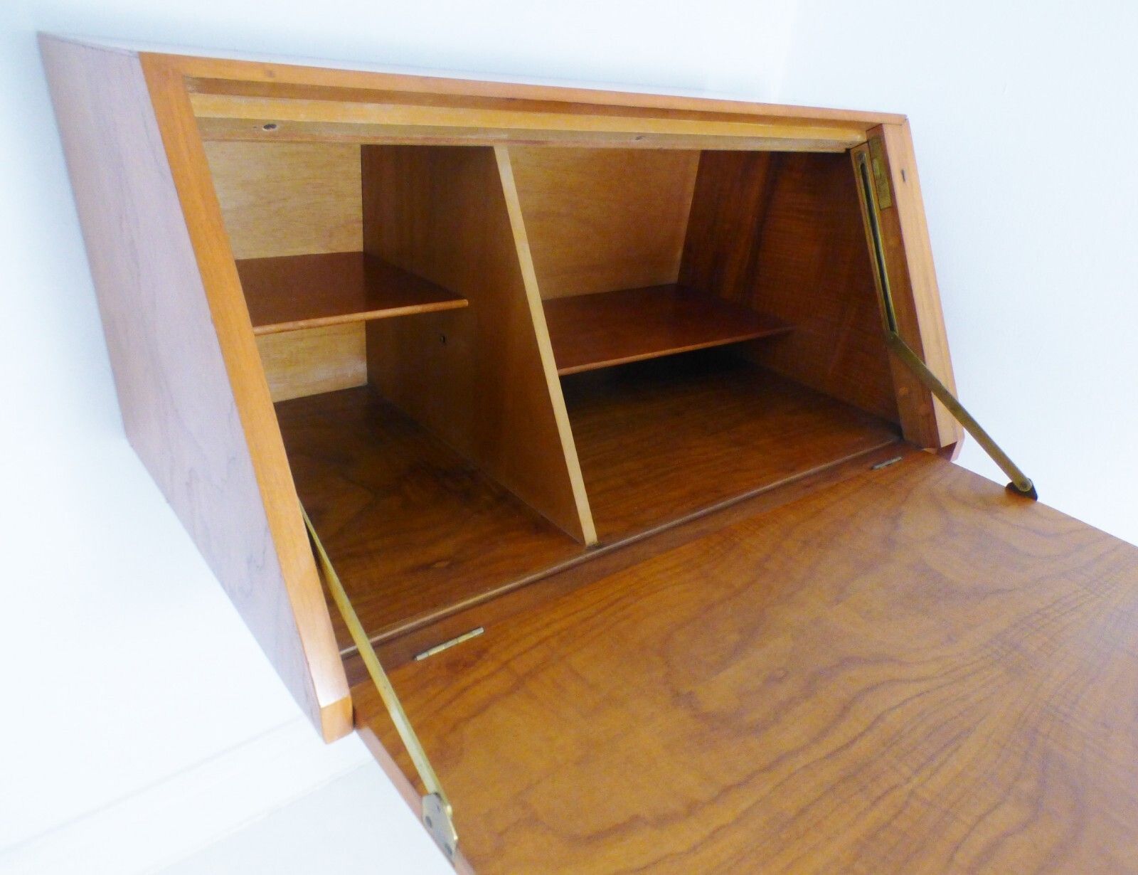 Stunning Vintage Cherry & Walnut Christopher Heal For Heals Floating Desk Bureau photo 845.0