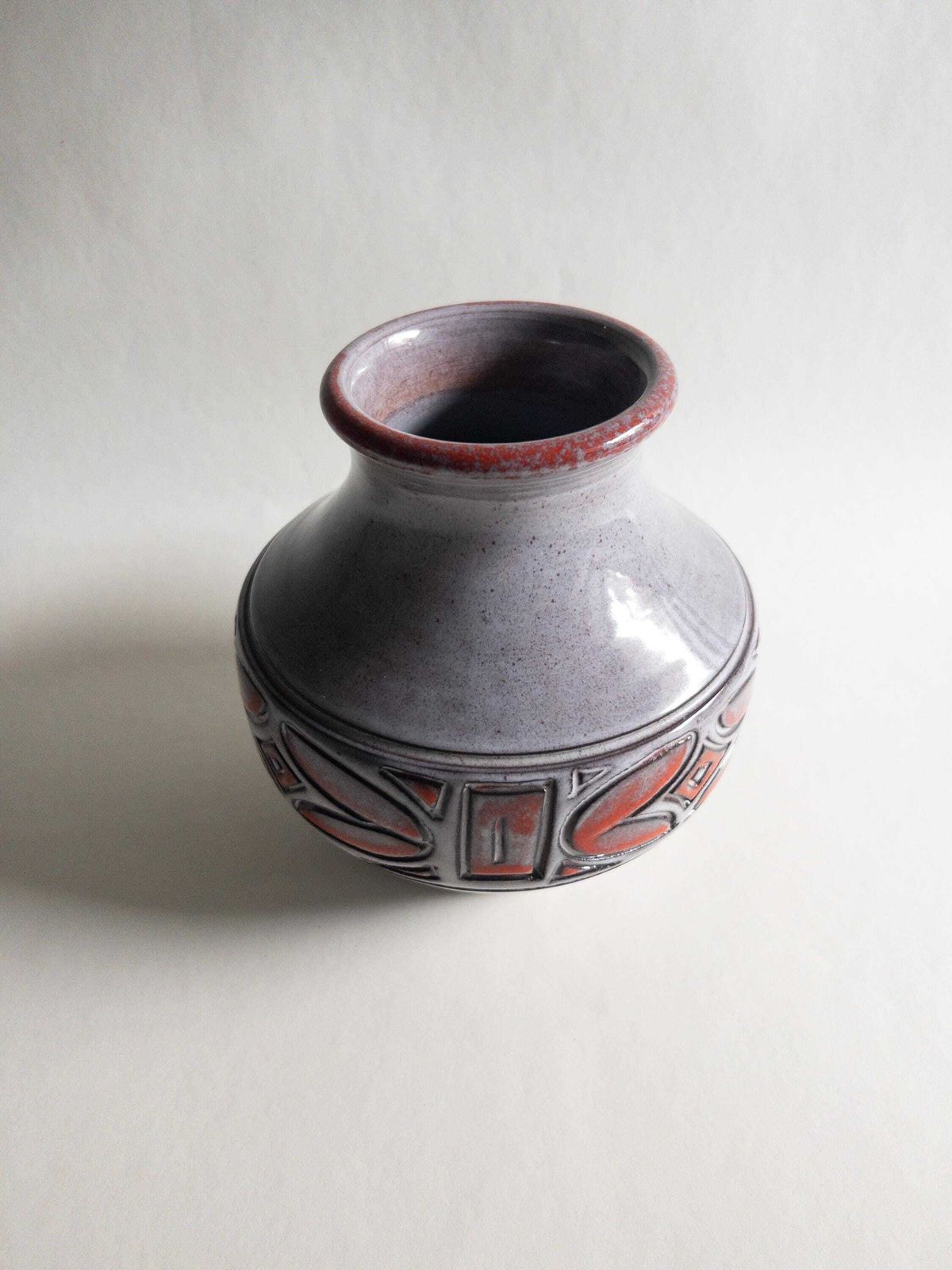 Alvino Bagni Vase: Mid Century Italian Ceramic With Red Graphic Pattern photo Home Decor