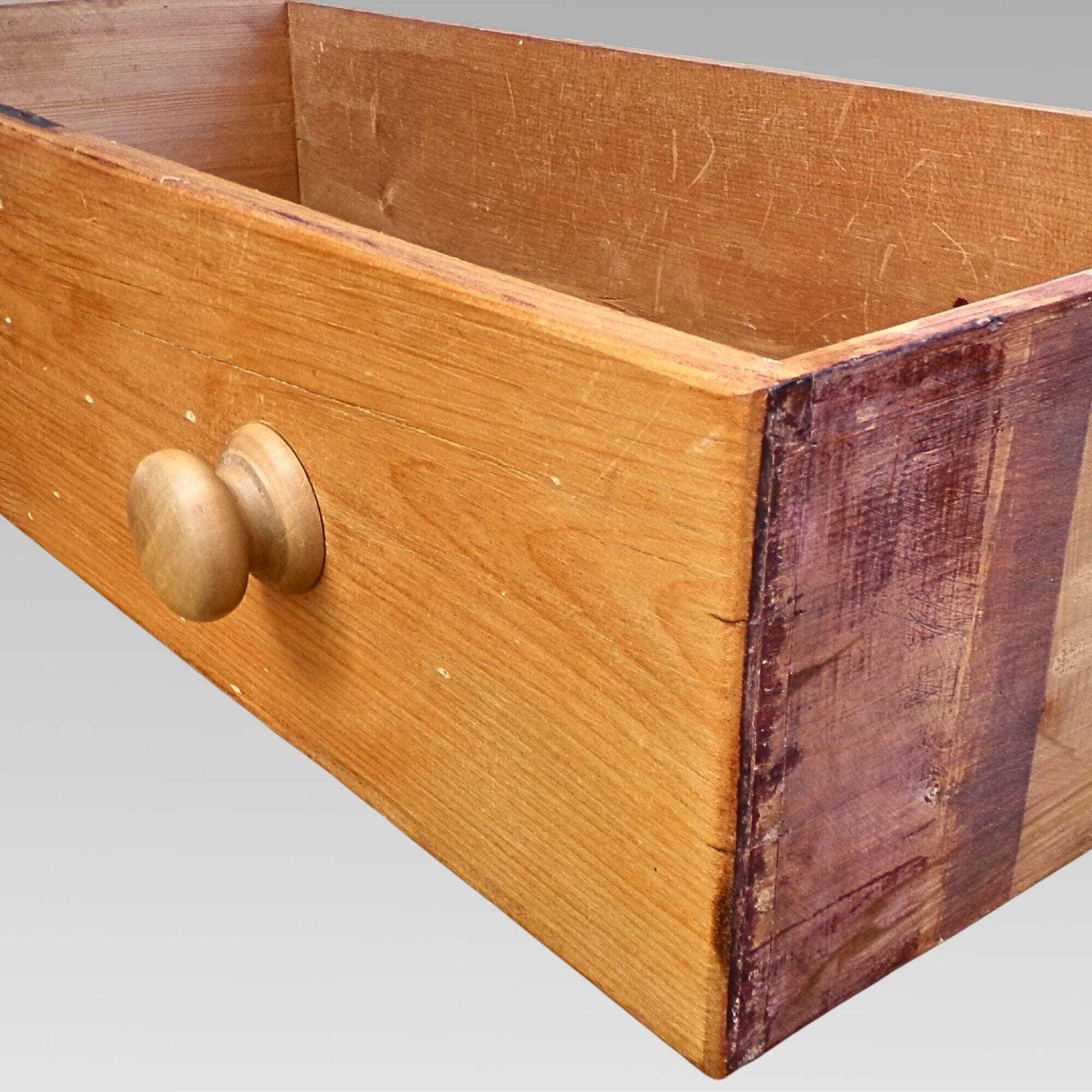 Charming Antique 19th Century Victorian Pine Chest Of Drawers. photo vinterior
