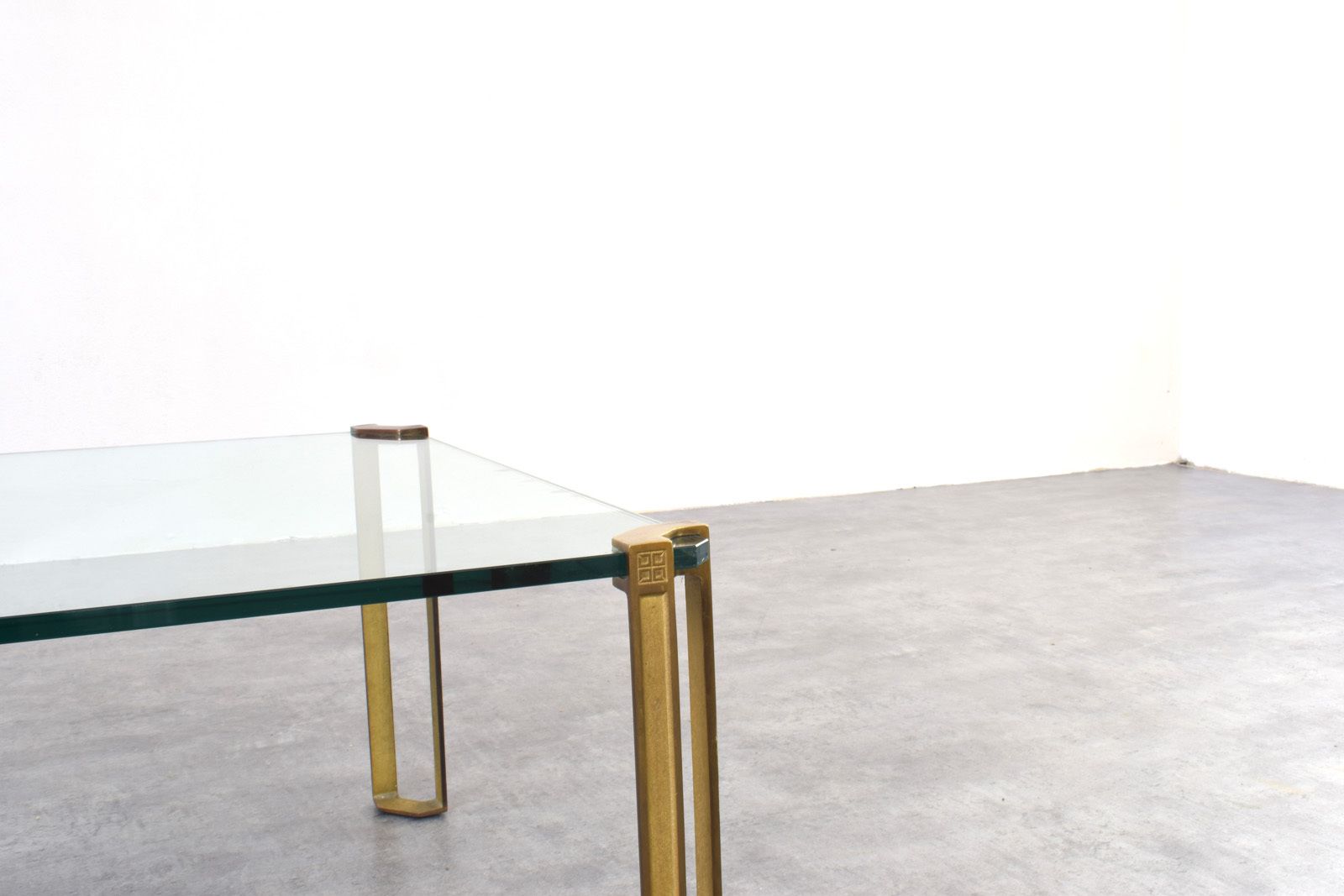 Hollywood Regency Brass And Glass Coffee Tables By Peter Ghyczy, 1970s, Set Of 2 photo buy