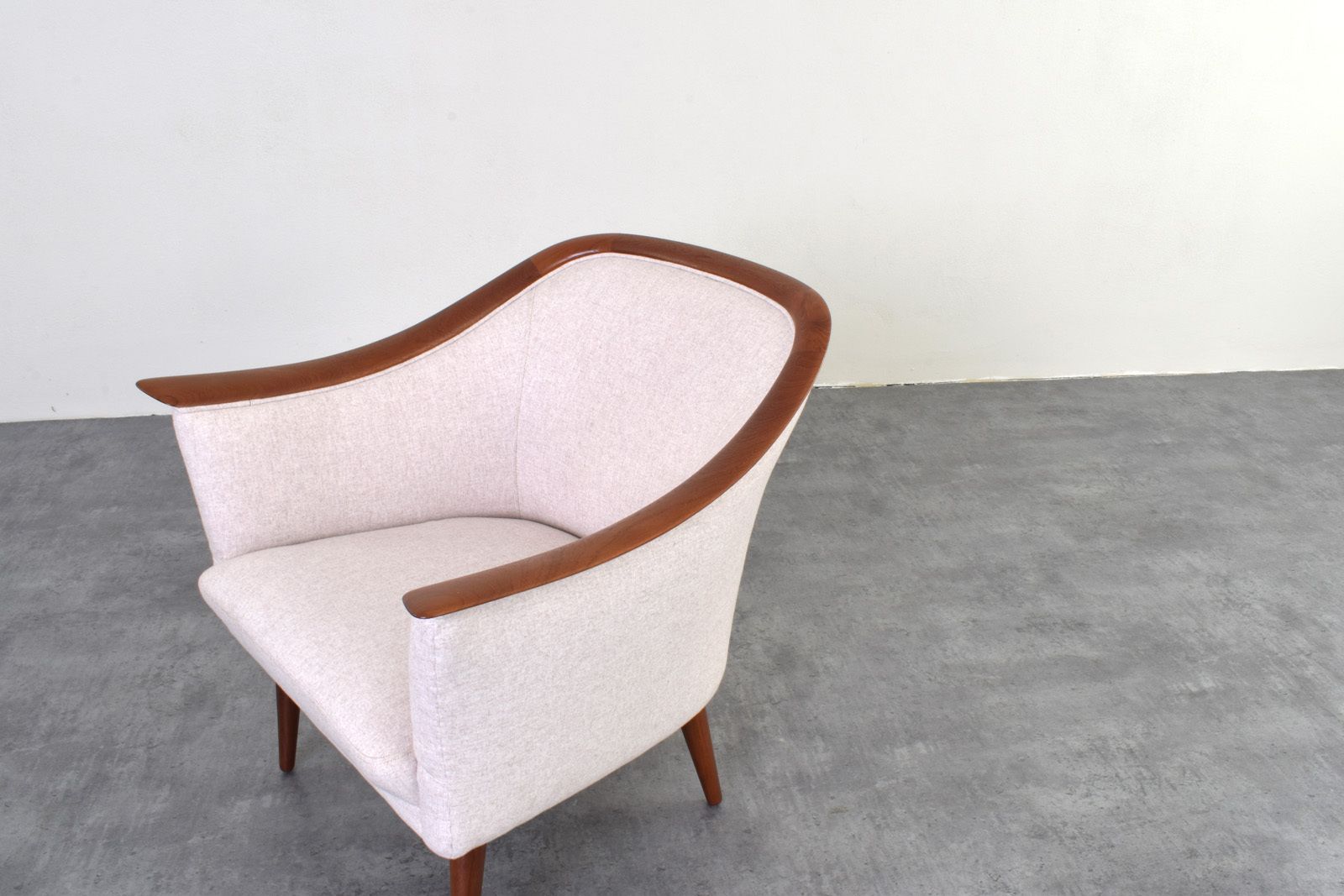 photo vinterior Mid Century Norwegian Teak Armchairs By Fredrik A. Kayser For Vatne Lenestolfabrikk, 1960s, Set Of 2
