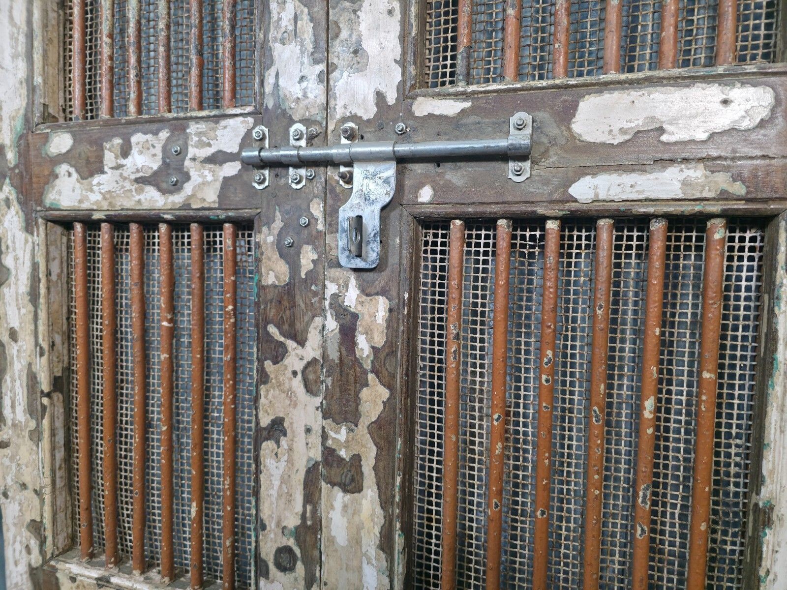Pair Vintage Rustic Indian Wooden Iron Doors Garden Gates Room Divider Screen photo Home Fixtures