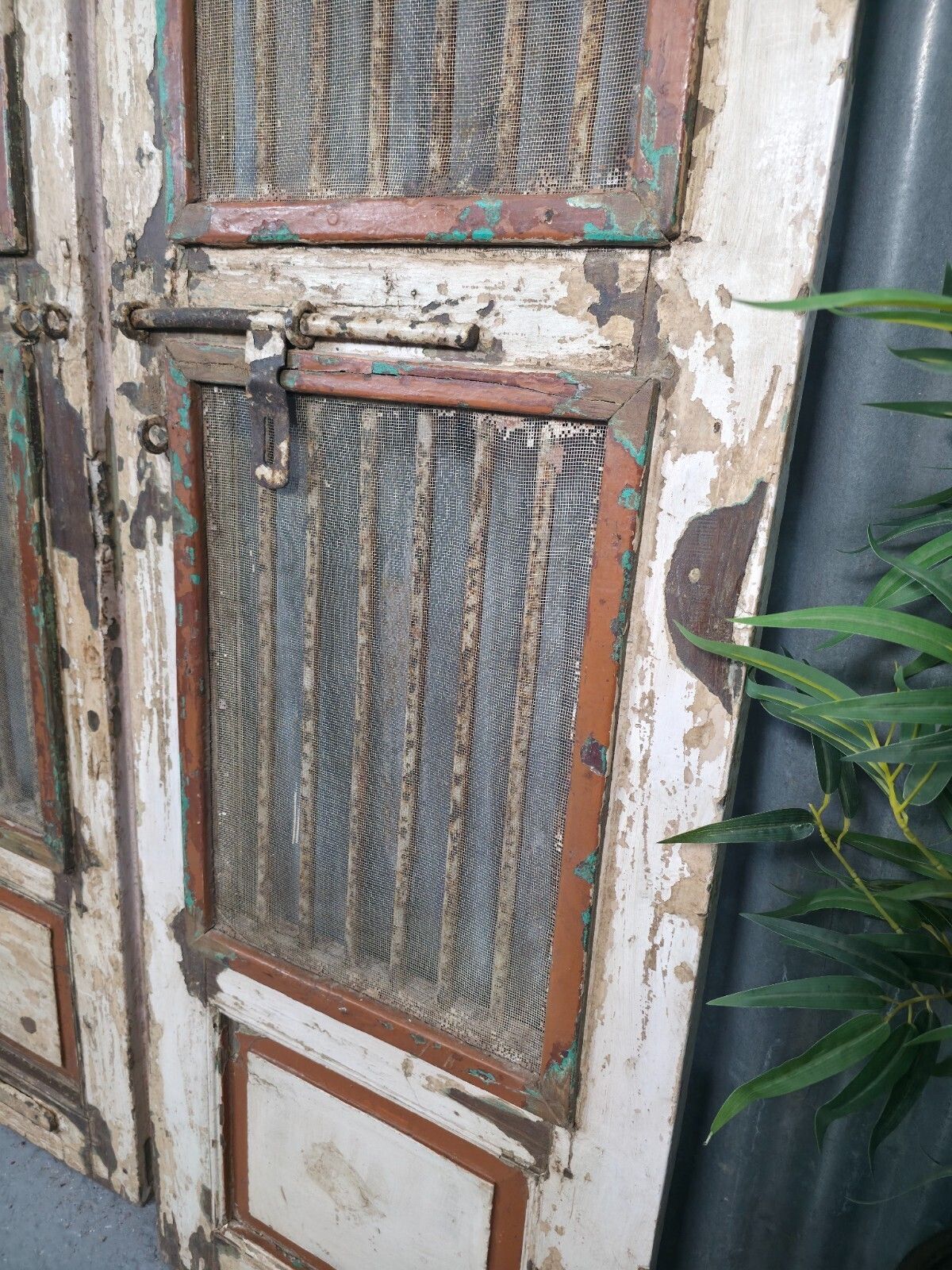 Pair Vintage Rustic Indian Wooden Iron Doors Garden Gates Room Divider Screen photo vintage
