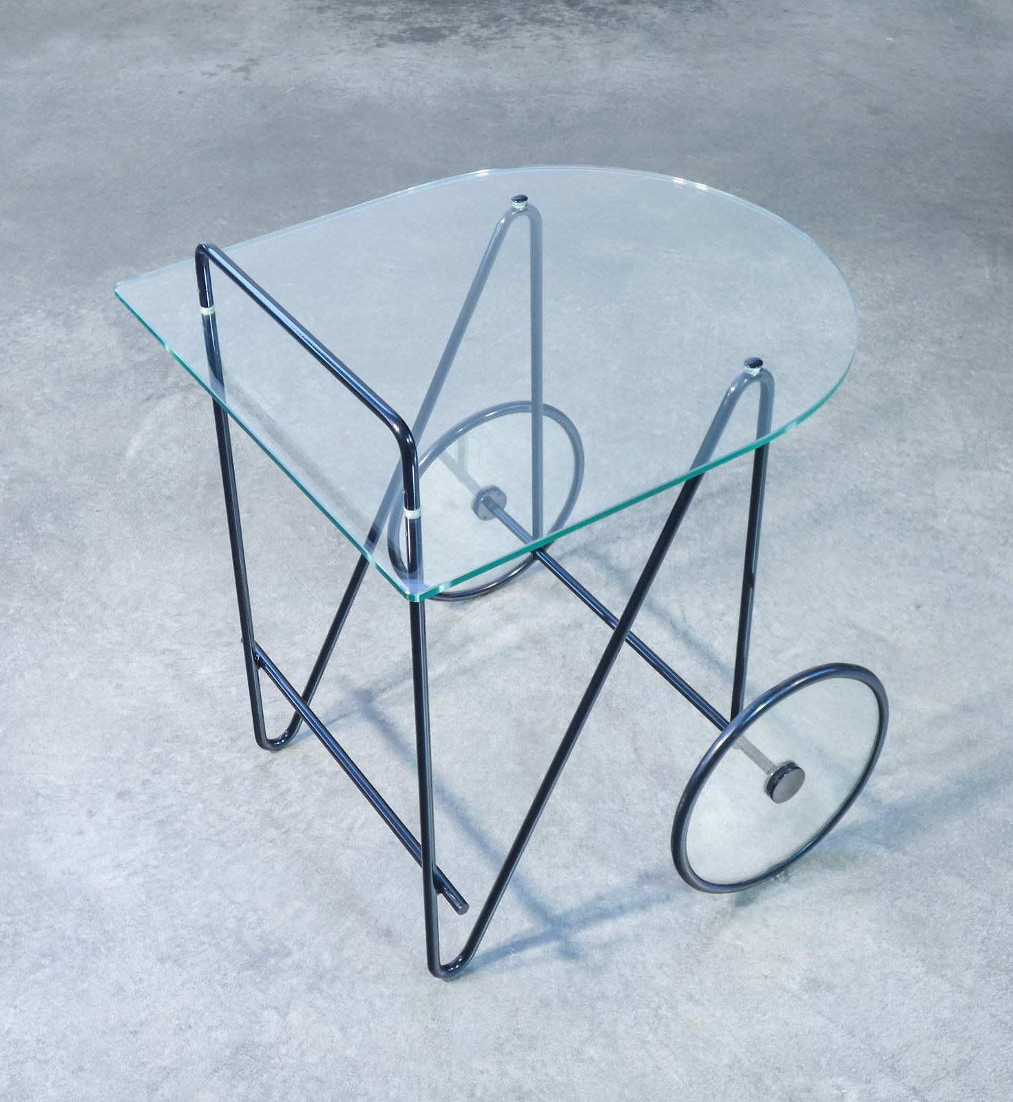 photo furniture Food Cart Designed By Carlo Cerbaro, For Porada In Metal And Glass. 1980s