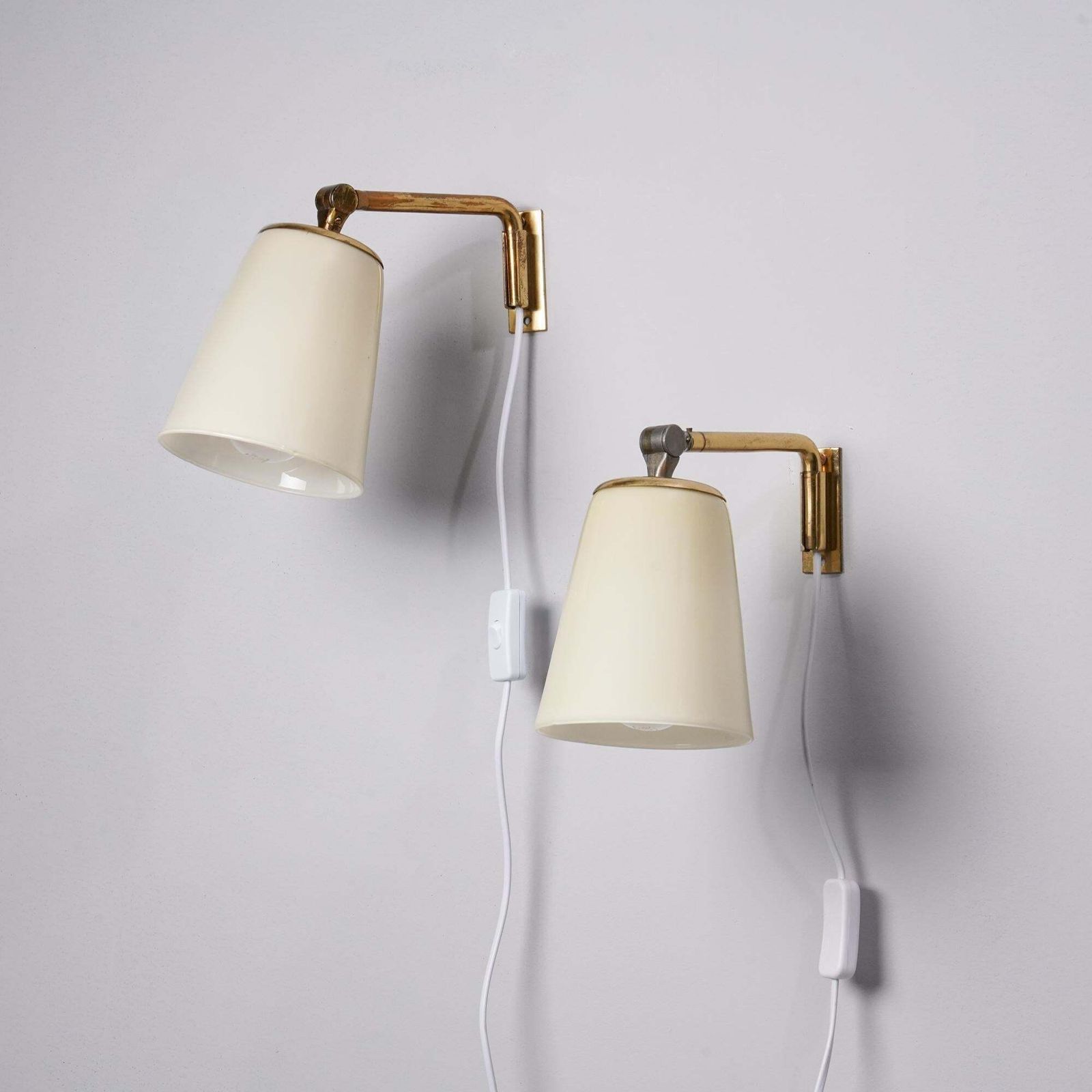 Pair Of Model 50 082 Wall Lights, Lisa Johansson Pape, Orno Oy, 1950s photo for sale