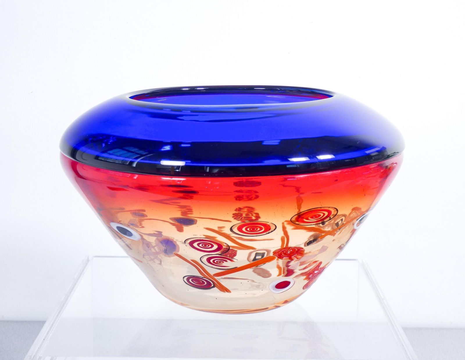 Murano Blown Glass Vase, Design Stefano Toso. Italy, 90s photo furniture