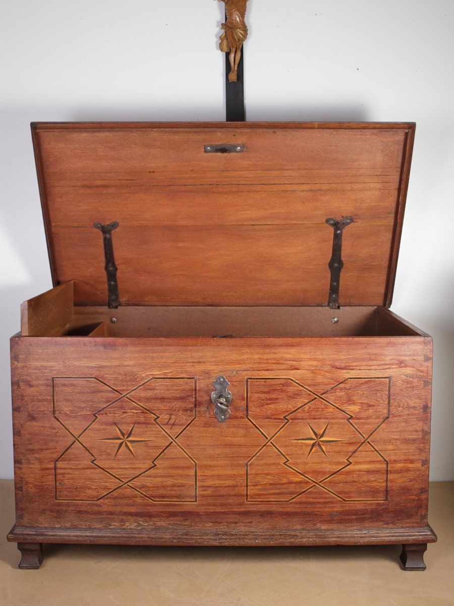 photo furniture Antique Baroque Oak Chest, 1750s