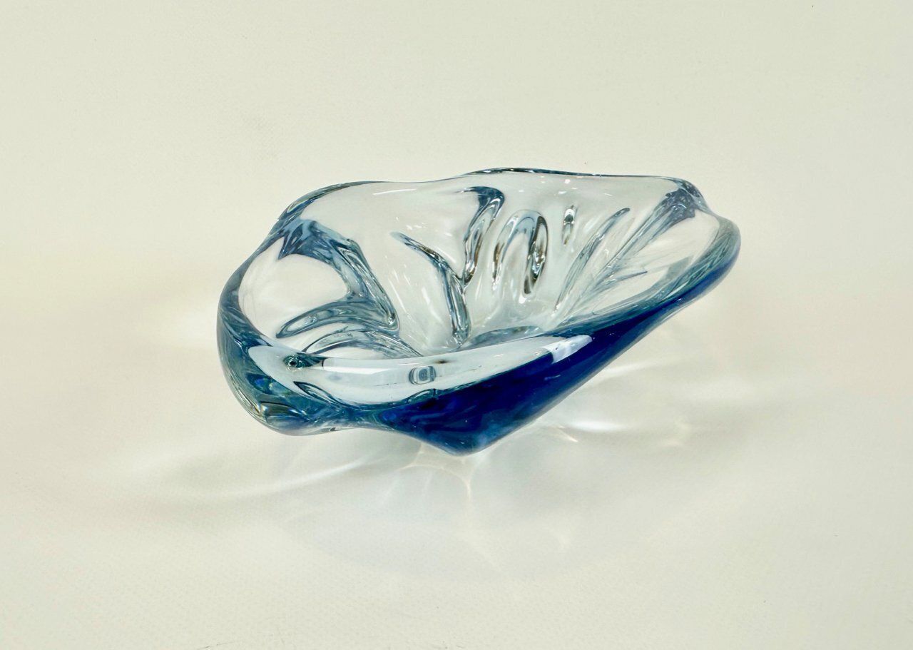 Art Glass Bowl Attributed To Josef Hospodka For Chribska Sklarna, 1960s photo 196.0