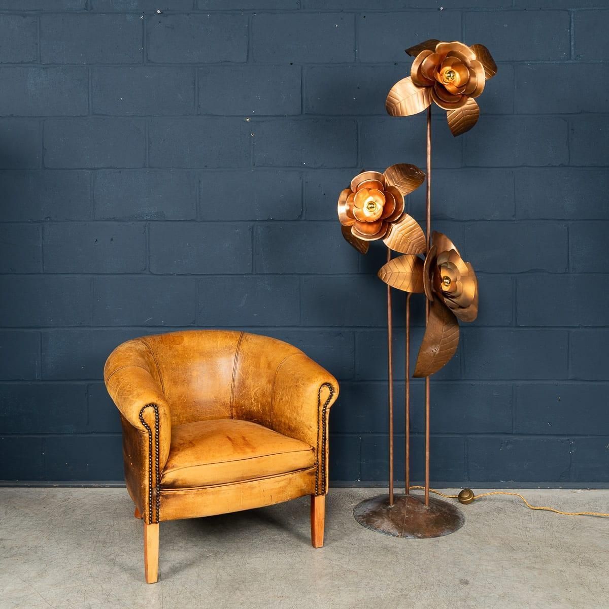 Vintage 20th Century Italian Brass Floral Floor Lamp C.1970 photo furniture