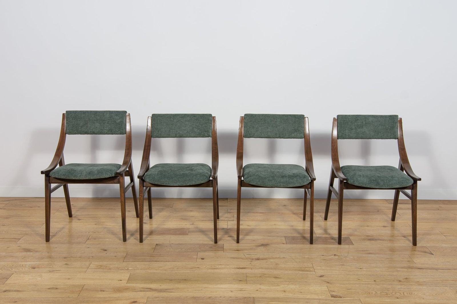 Ski Jumper Chairs By Juliusz Kędziorek For Zamojska, Poland, 1970s, Set Of 4 photo furniture
