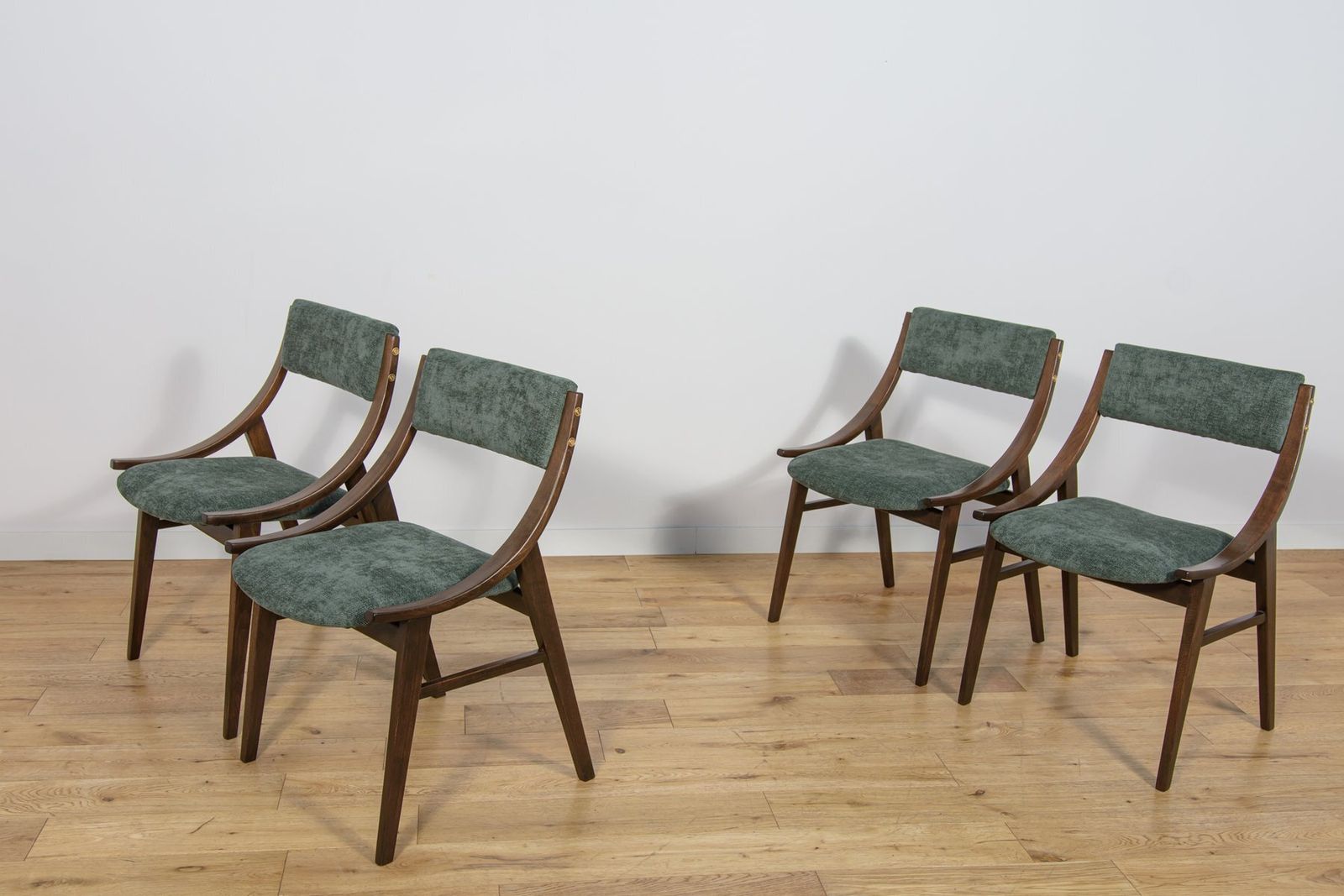 Ski Jumper Chairs By Juliusz Kędziorek For Zamojska, Poland, 1970s, Set Of 4 photo 1057.0